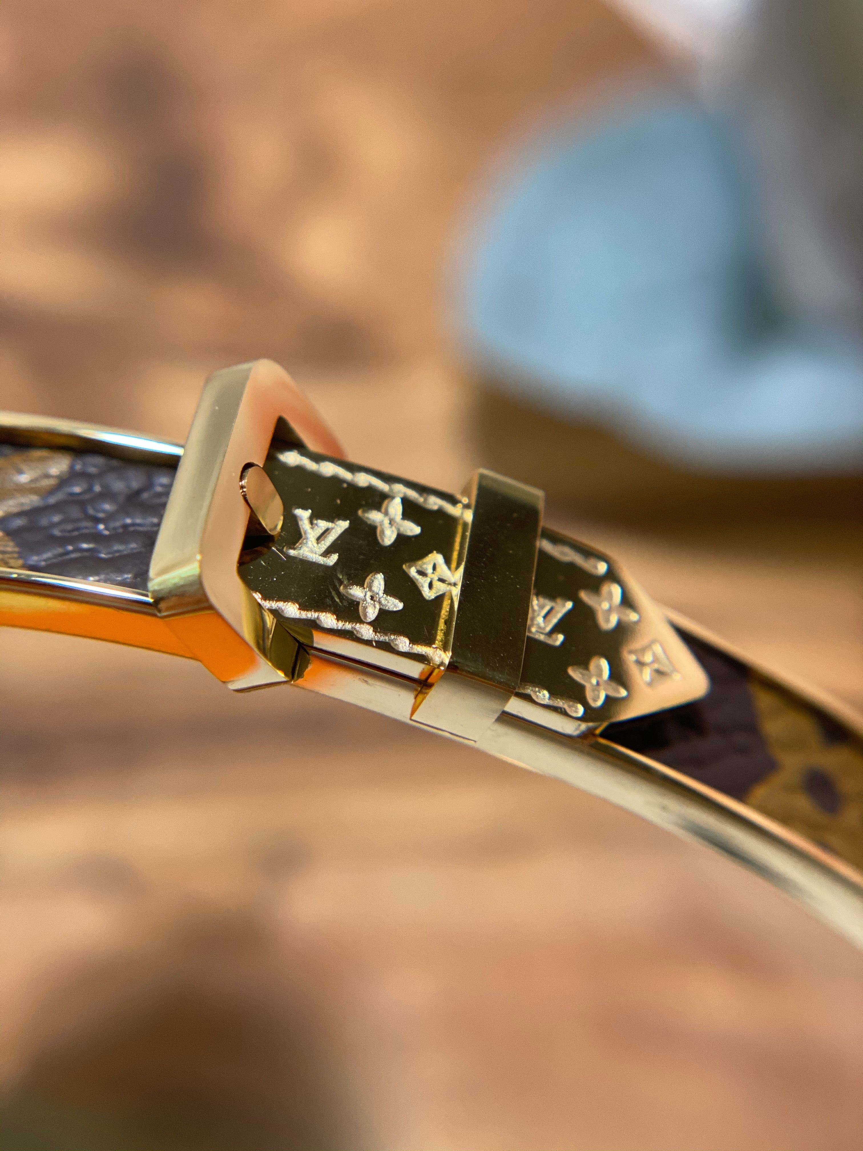 [TOP] Louis Vuitton LV Belt Bracelet