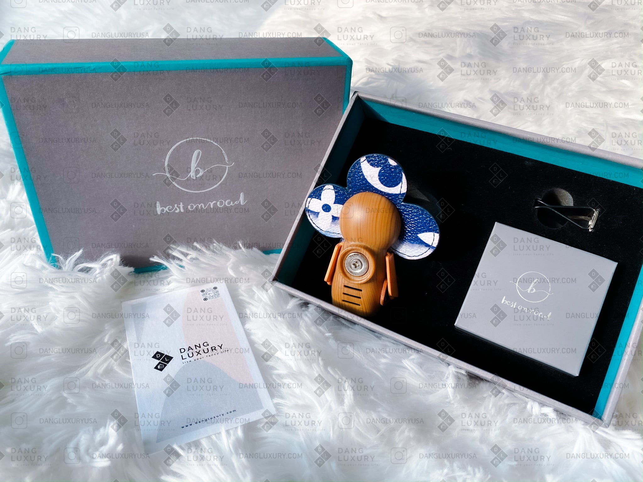 [TOP] Louis Vuitton LV LV Escale Vivienne Doll