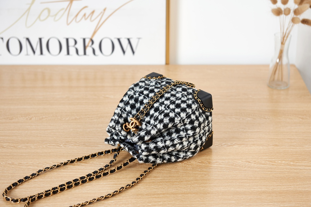 [TOP] CHANEL Tweed Mini BackPack Bag 18*19.5*14cm - Black & GHW