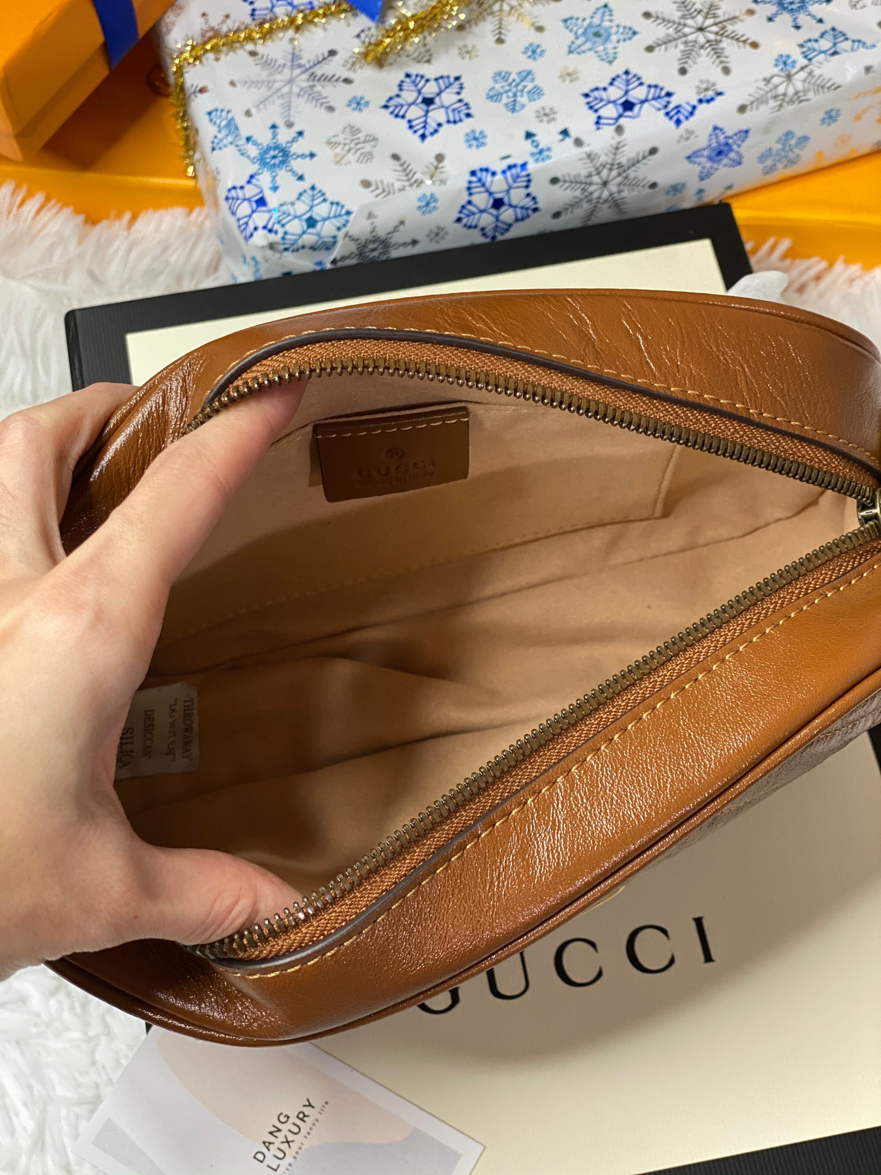 [TOP] GUCCI GG Marmont Bag Matelassé Small 26*15*7 - Camel