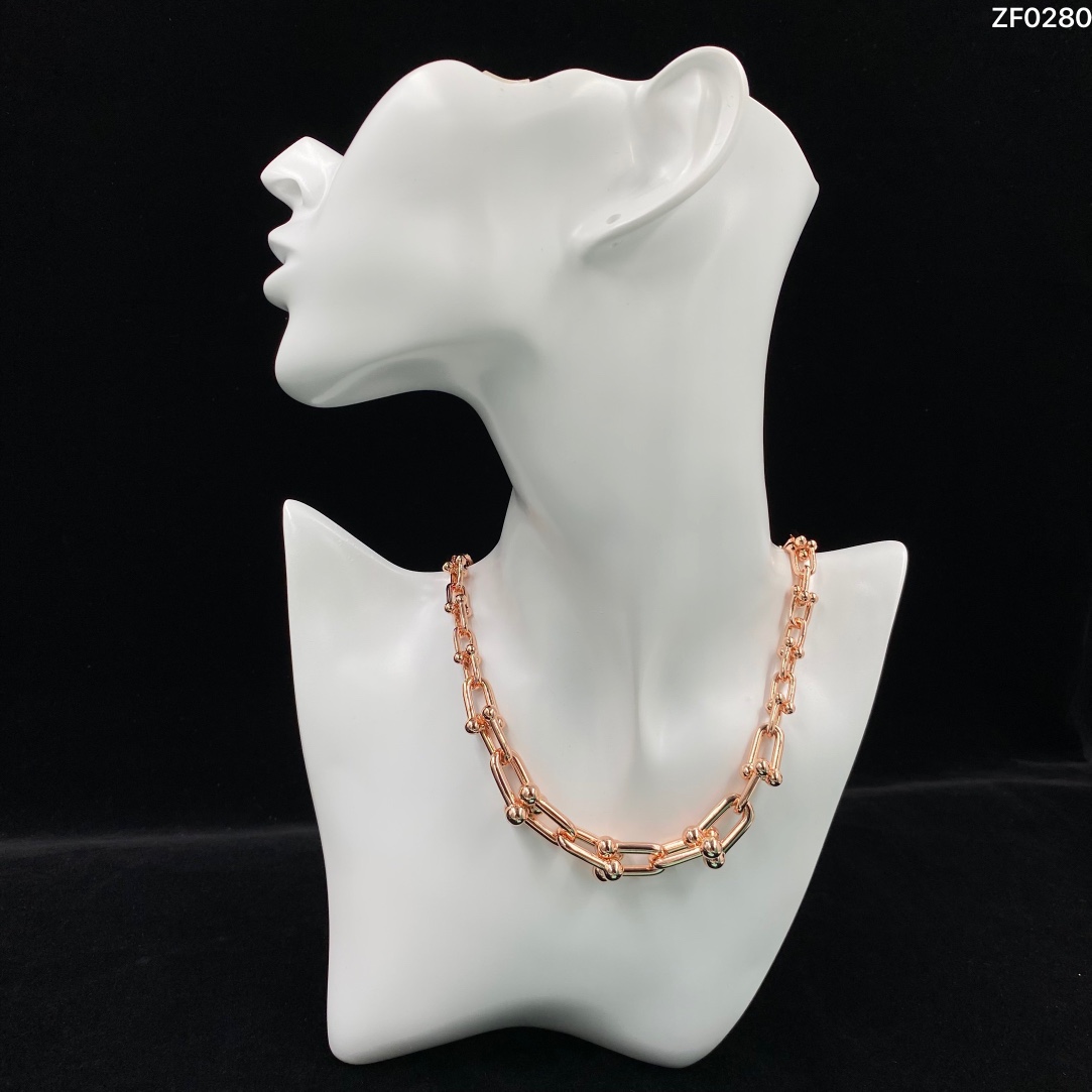 [TOP] Tiffany & Co. Bold Graduated Link Necklace