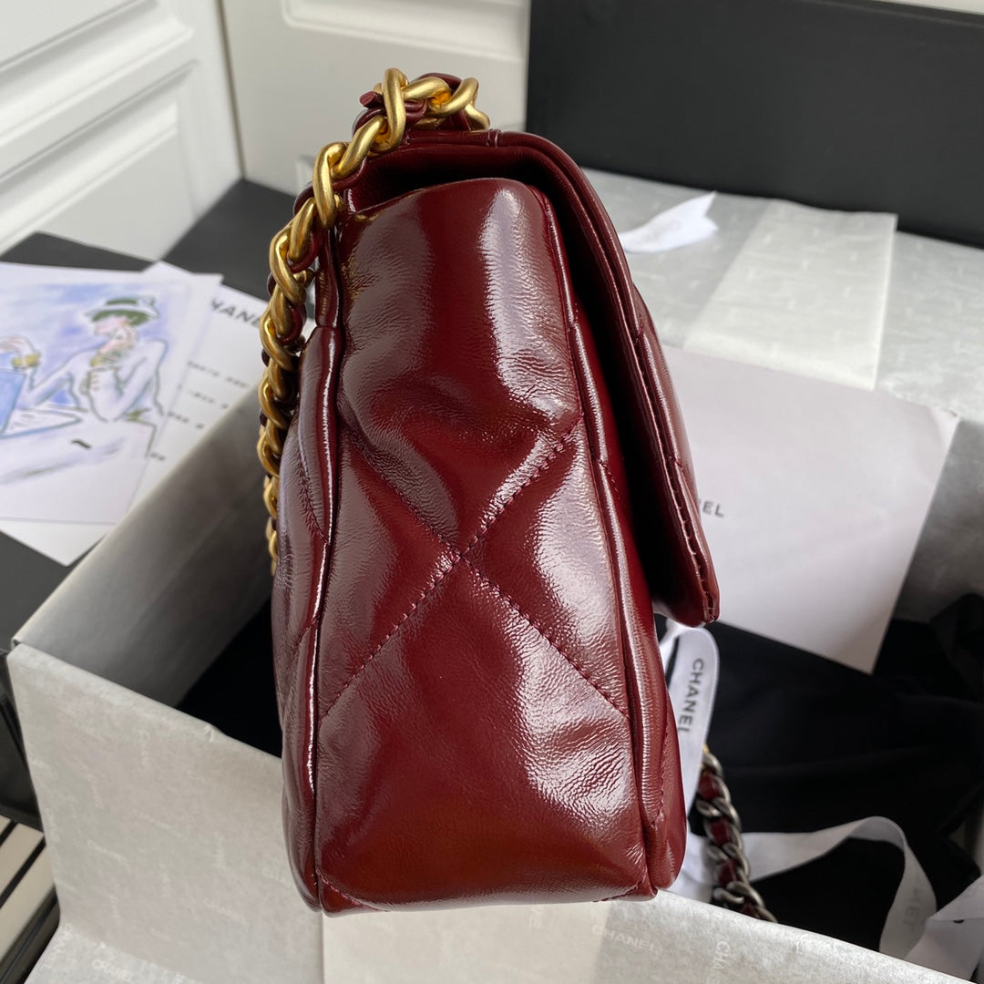 [TOP] CHANEL 19 Bag Aged Skin Wax Maxi 36cm - Burgundy