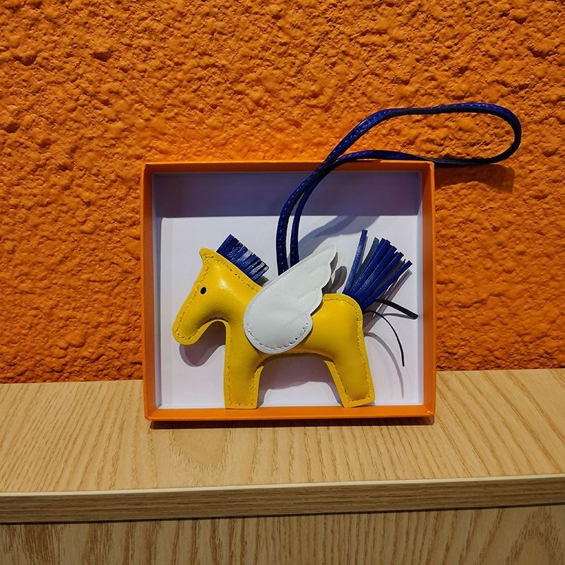 [TOP] HERMES Pagasus Charm - 19 Colours