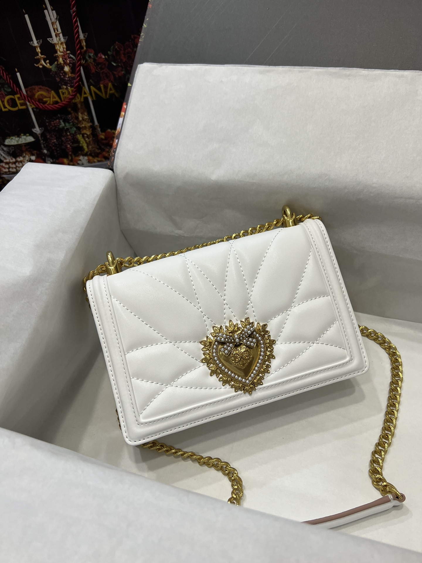 [TOP] Dolce & Gabbana D&G  Nappa Leather Devotion Bag 21cm/26cm - White
