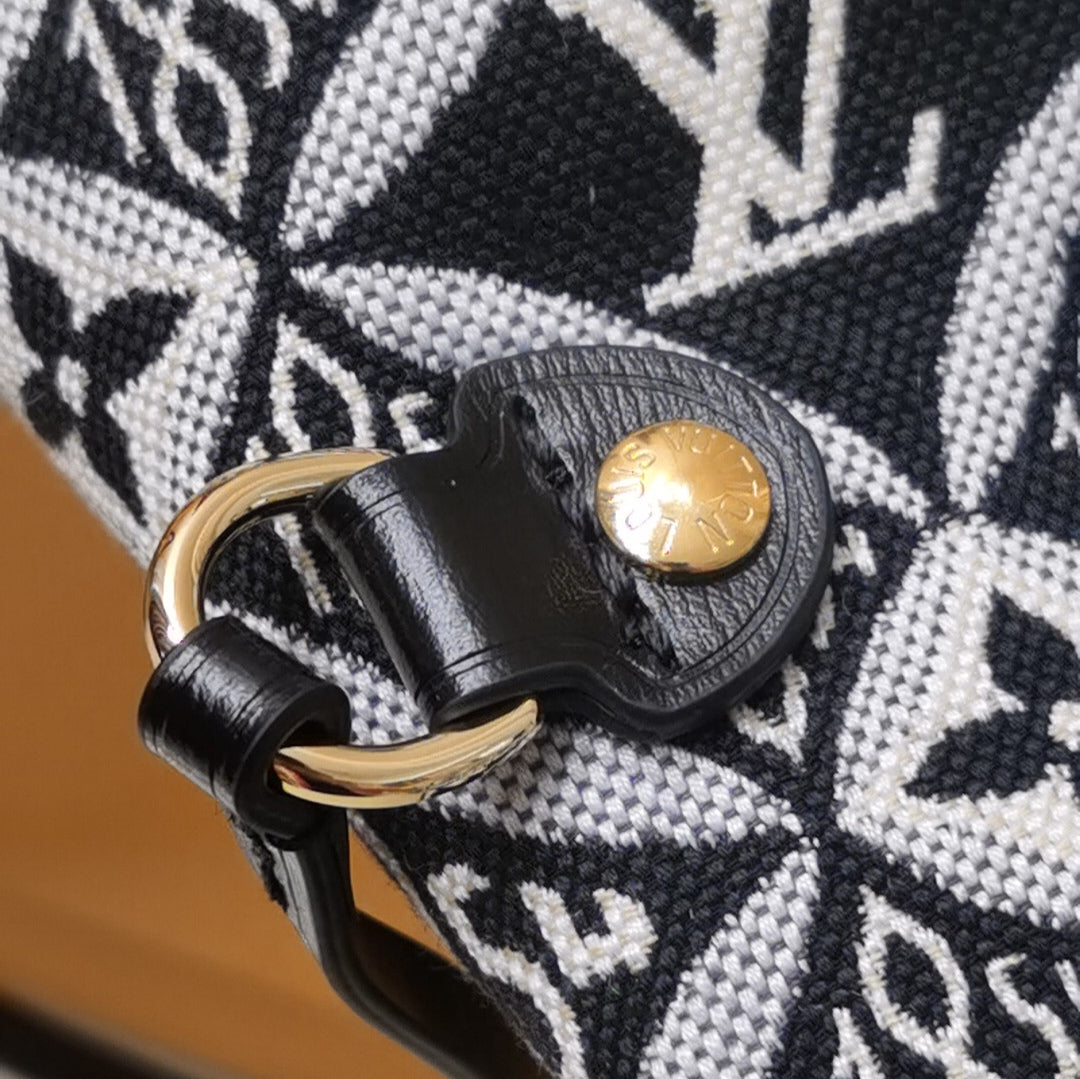 [TOP] Louis Vuitton LV  Neverfull MM Bag 32x17x28cm -Black