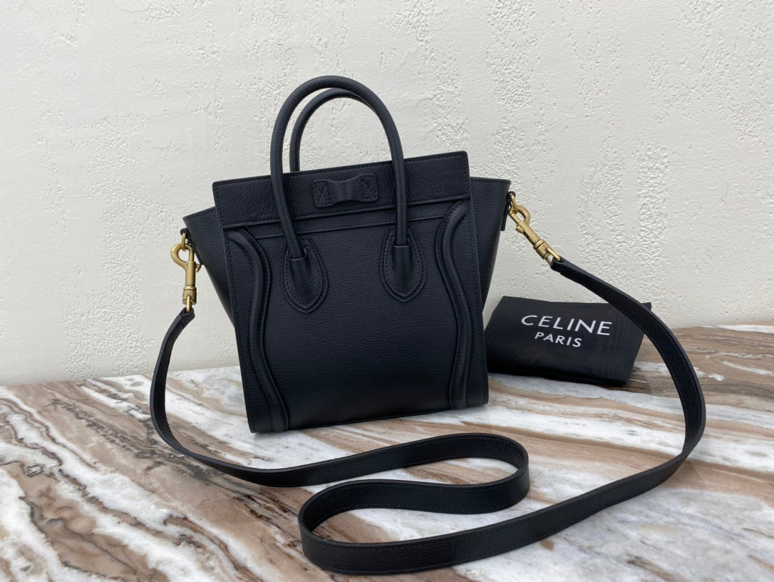 [TOP] CELINE Nano Luggage Grainy Bag 20x20x10cm - Black w GHW