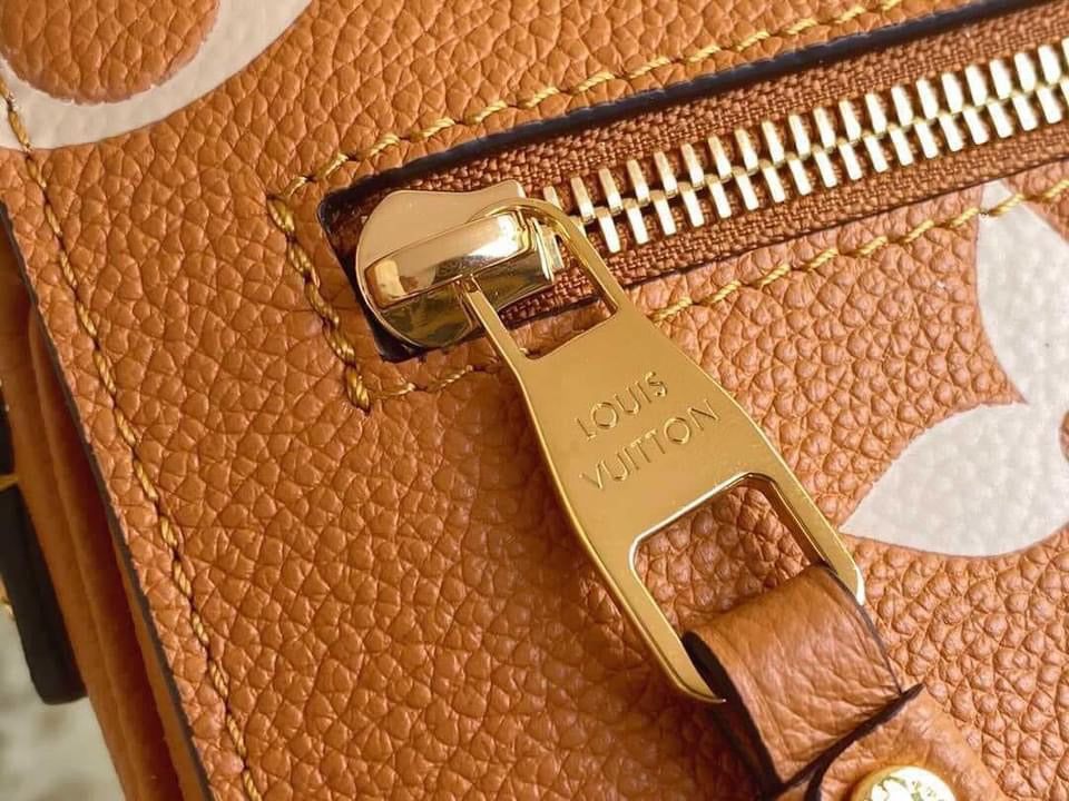[TOP] Louis Vuitton LV  Metis Giant Monogram Empreinte 2 Tones  25X19X7cm - Caramel
