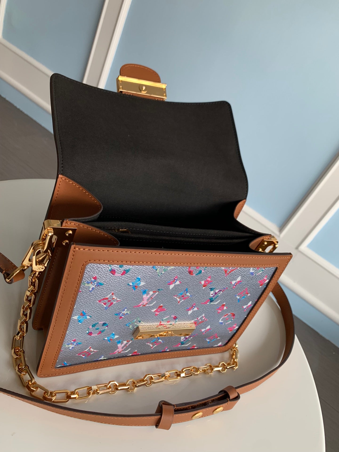 [TOP] Louis Vuitton LV Dauphine MM Autres Toiles Monogram 25x17x10.5 cm-Brown