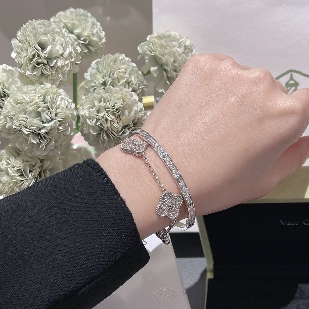 [TOP] Van Cleef & Arpels VCA Alhmabra 5 Motifs Stones Bracelet - Silver