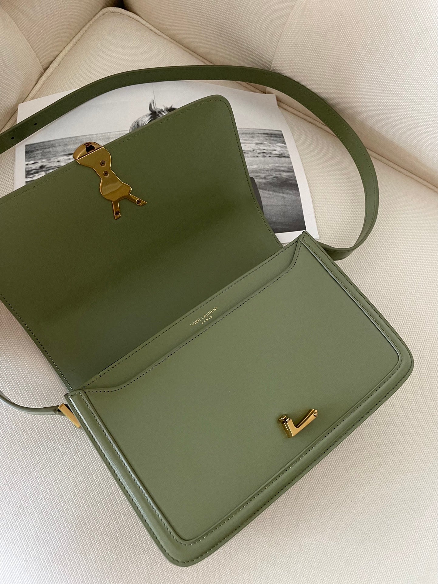[TOP] Yves Saint Laurent YSL Solferino Medium Shoulder Bag - Pistache Green