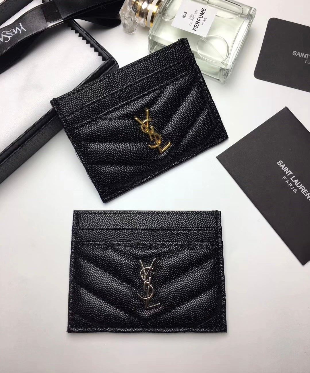 [TOP] Yves Saint Laurent YSL Card Holder Caviar Skin - Black