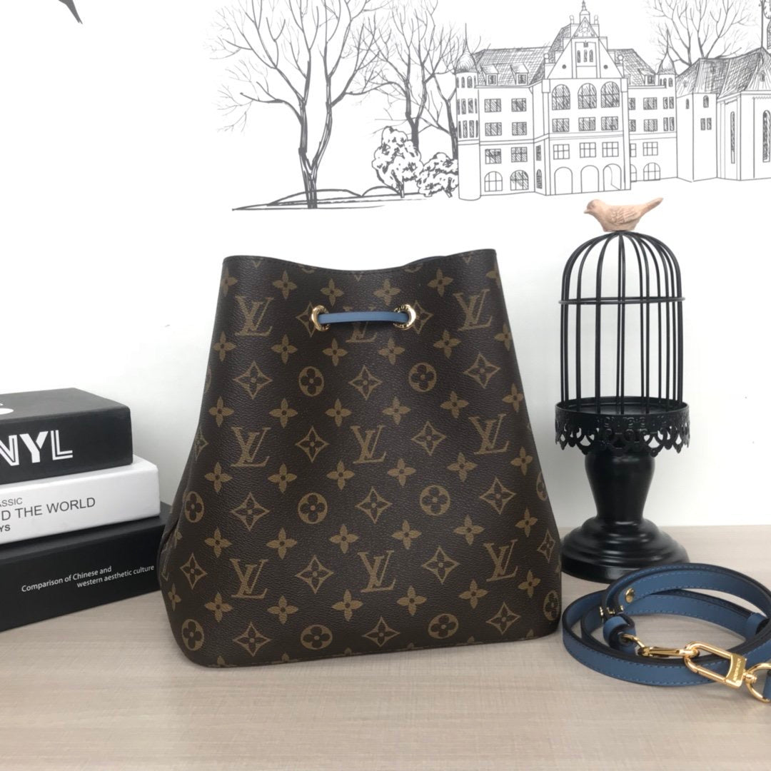 [TOP] Louis Vuitton LV  Noe Monogram Bag 34x26x19cm - BLUE