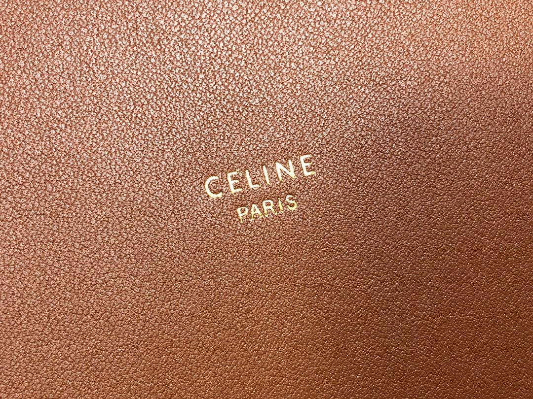 [TOP] CELINE Teen Bucket Bag - Brown