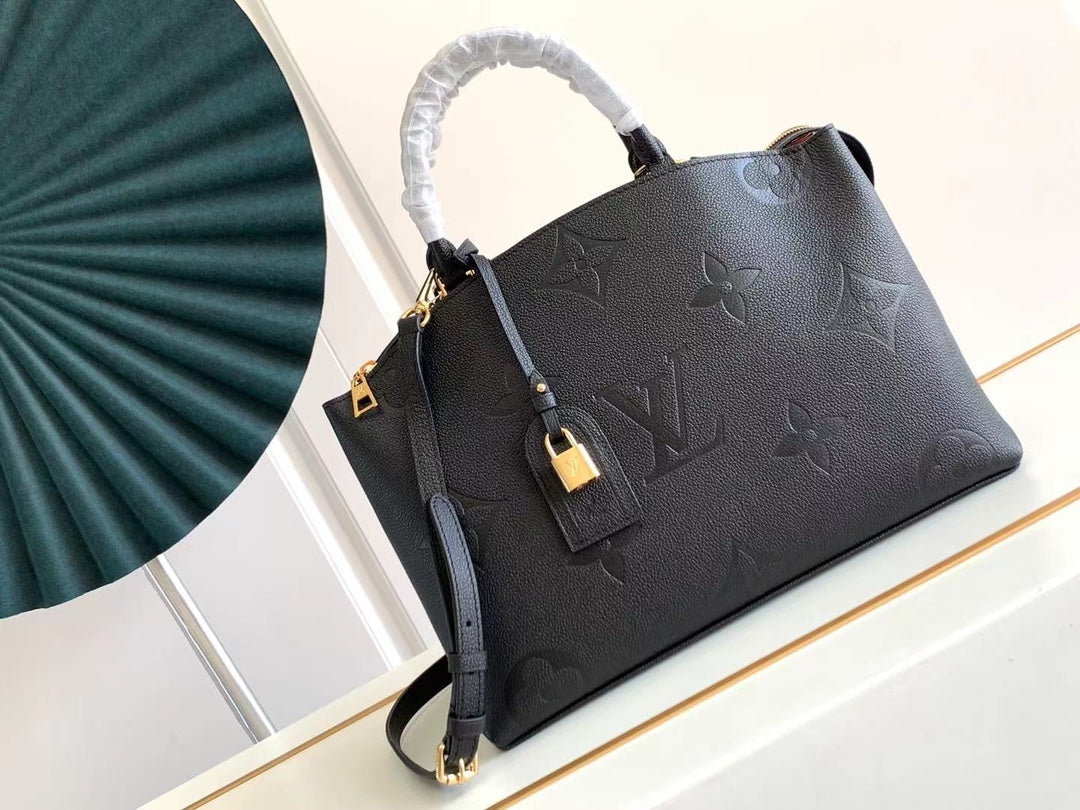 [TOP] Louis Vuitton LV L*V Grand Palais Monogram Empreinte Bag - Black