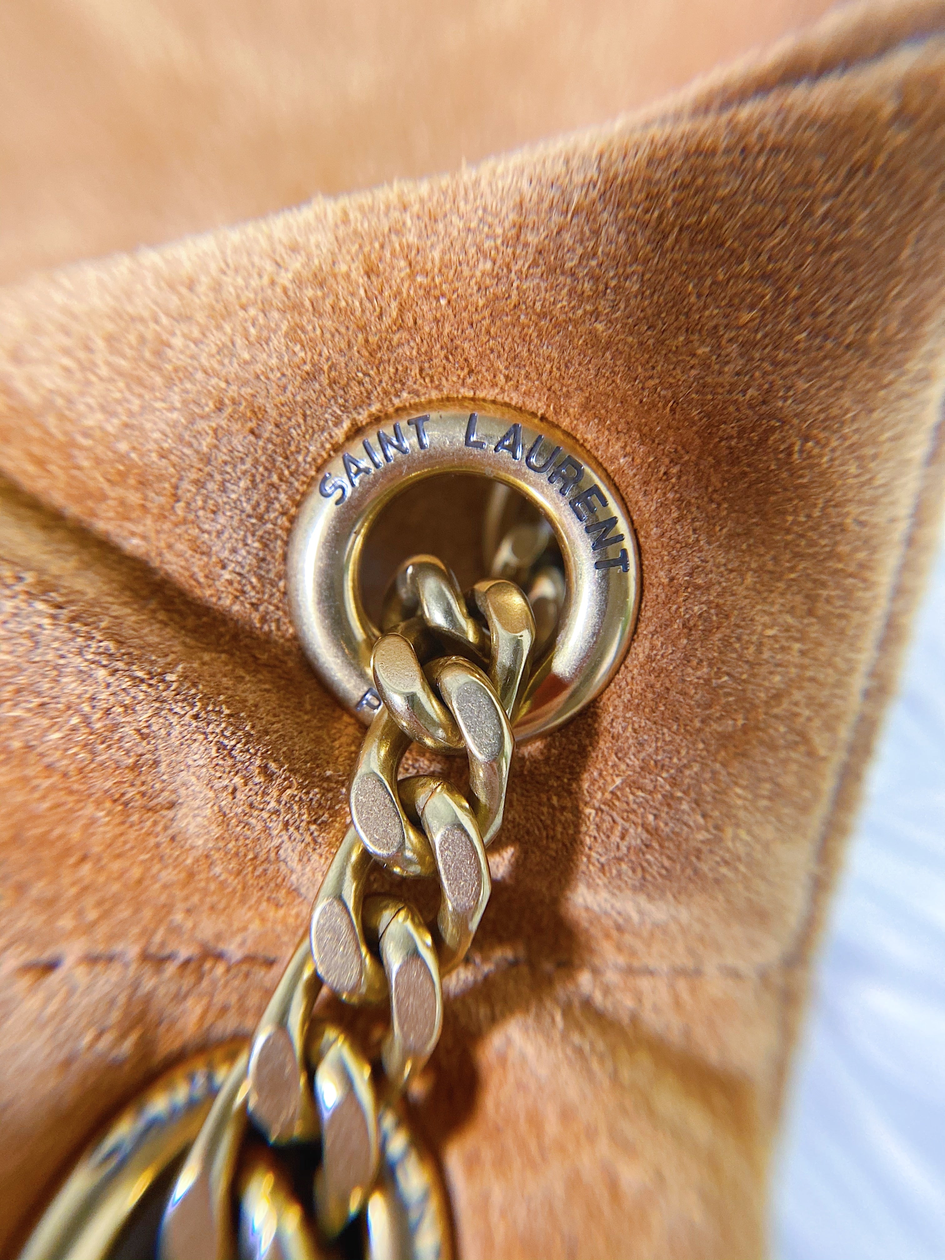 [TOP] Yves Saint Laurent YSL Loulou Puffer Small Suede - Tan