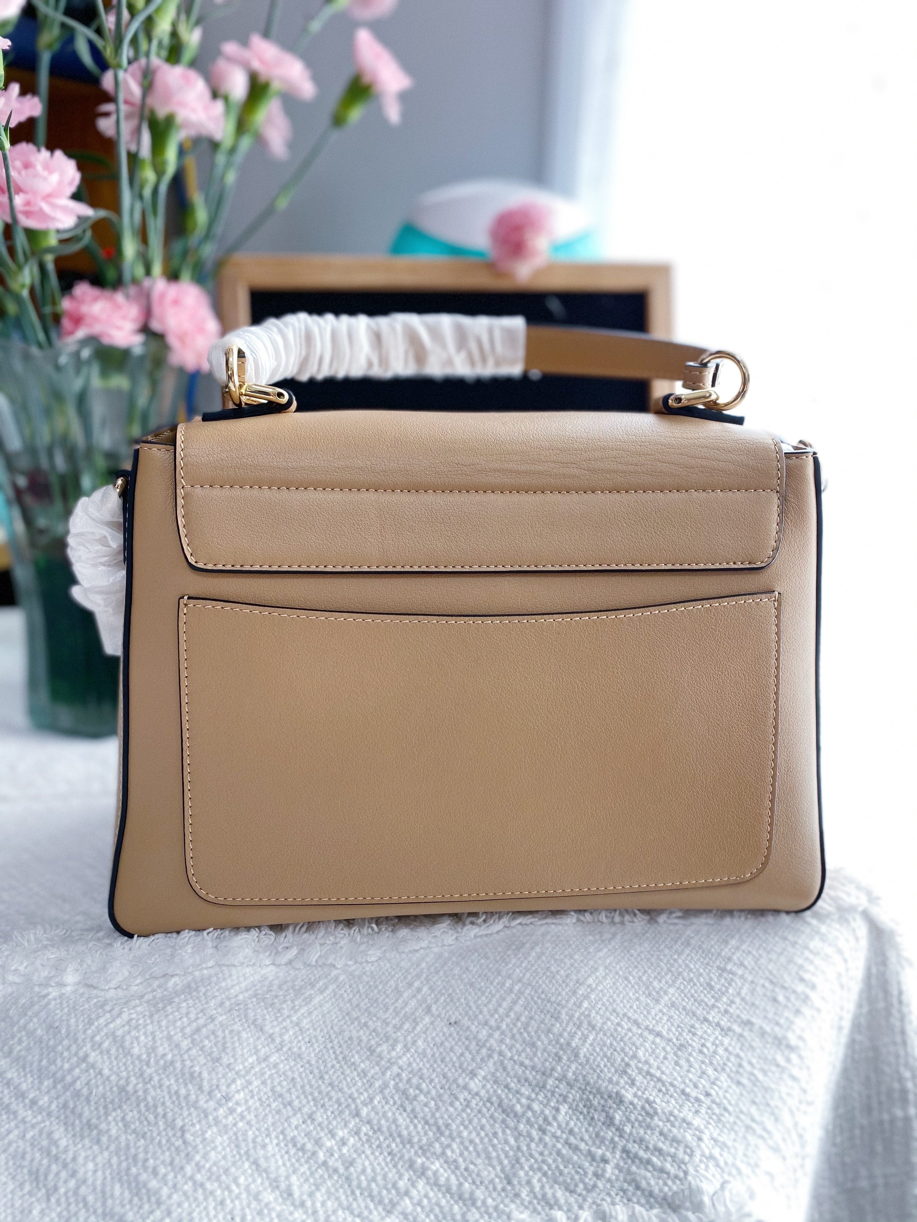 [TOP] Chloe Small Faye Leather Satchel - BEIGE
