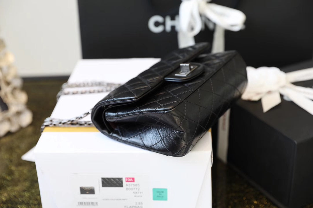[TOP] CHANEL 2.55 Reissue Bag Small 20cm- Black & SHW