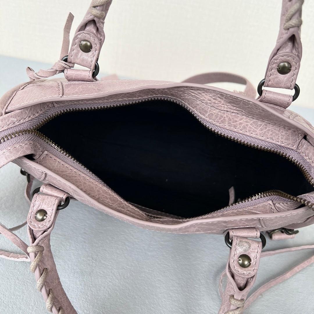 [TOP] BALENCIAGA Classic Small City Bag - Lilac