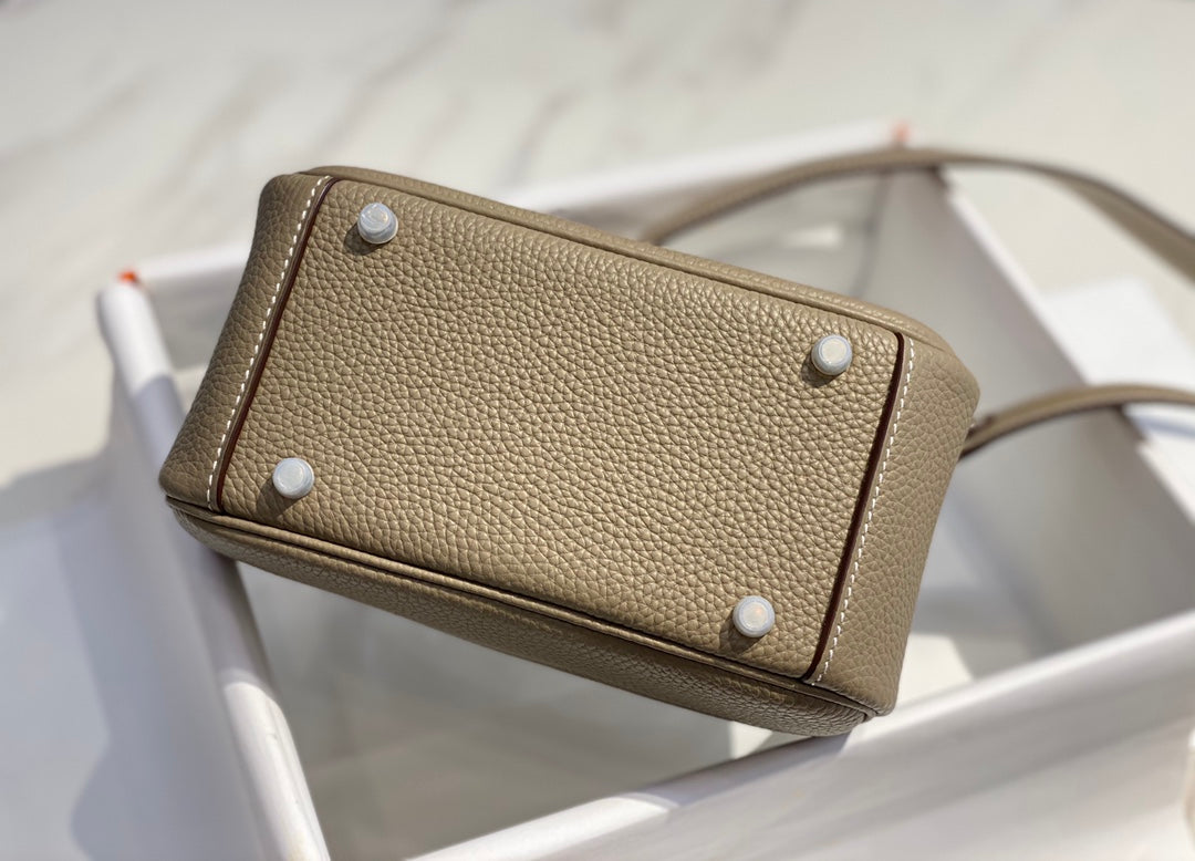 [TOP] HERMES Lindy Mini Bag 20cm  - Turtle Dove