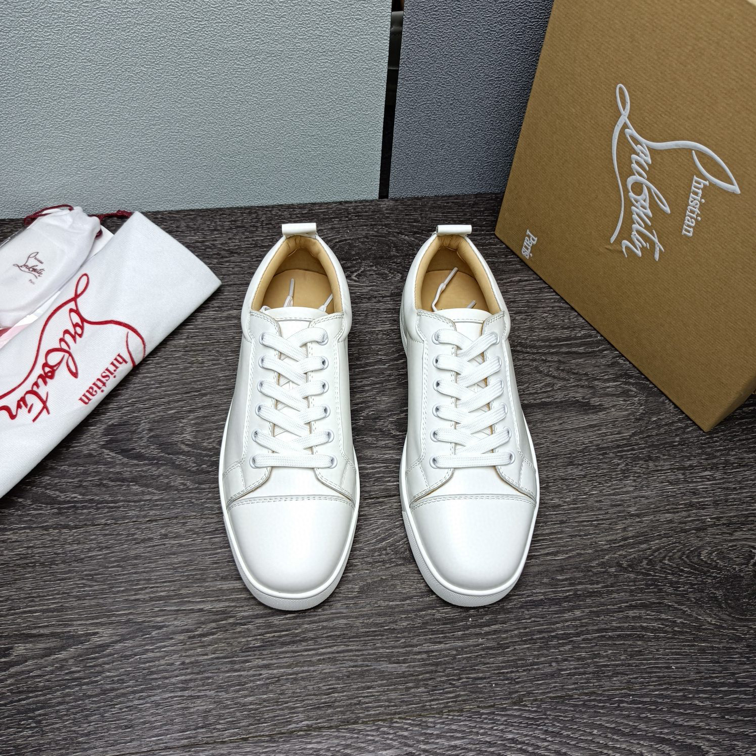 [TOP] Christian Louboutin Sneaker-2 Colors