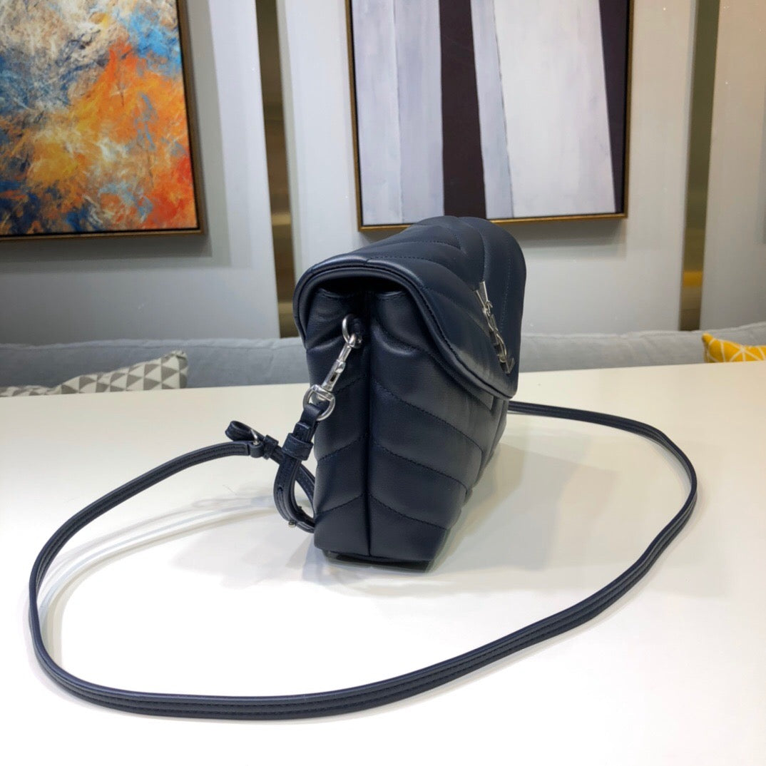 [TOP] Yves Saint Laurent YSL Loulou Toy Bag - Navy Blue SHW