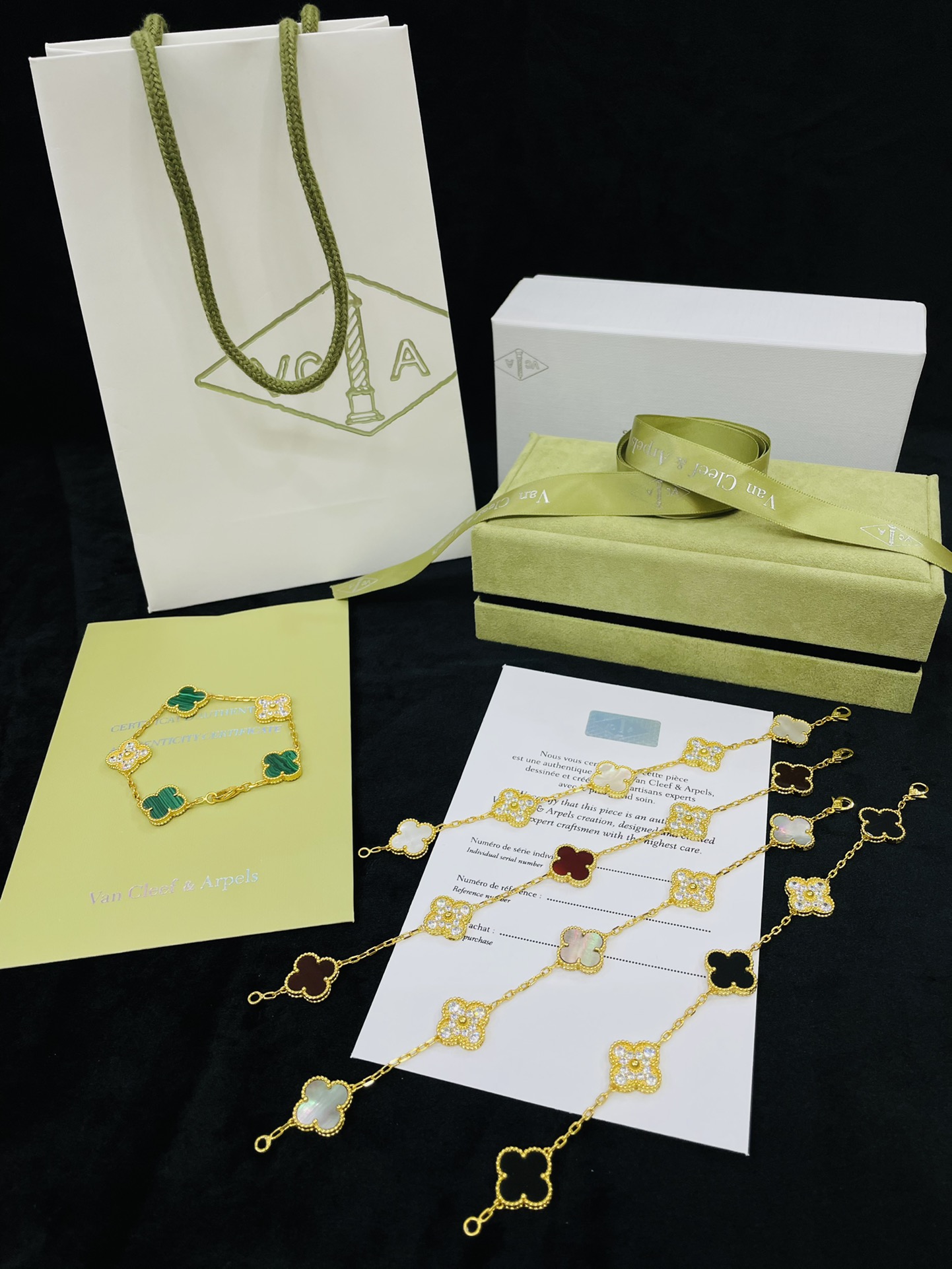 [TOP] Van Cleef & Arpels Vintage Alhambra Bracelet - 4 Color