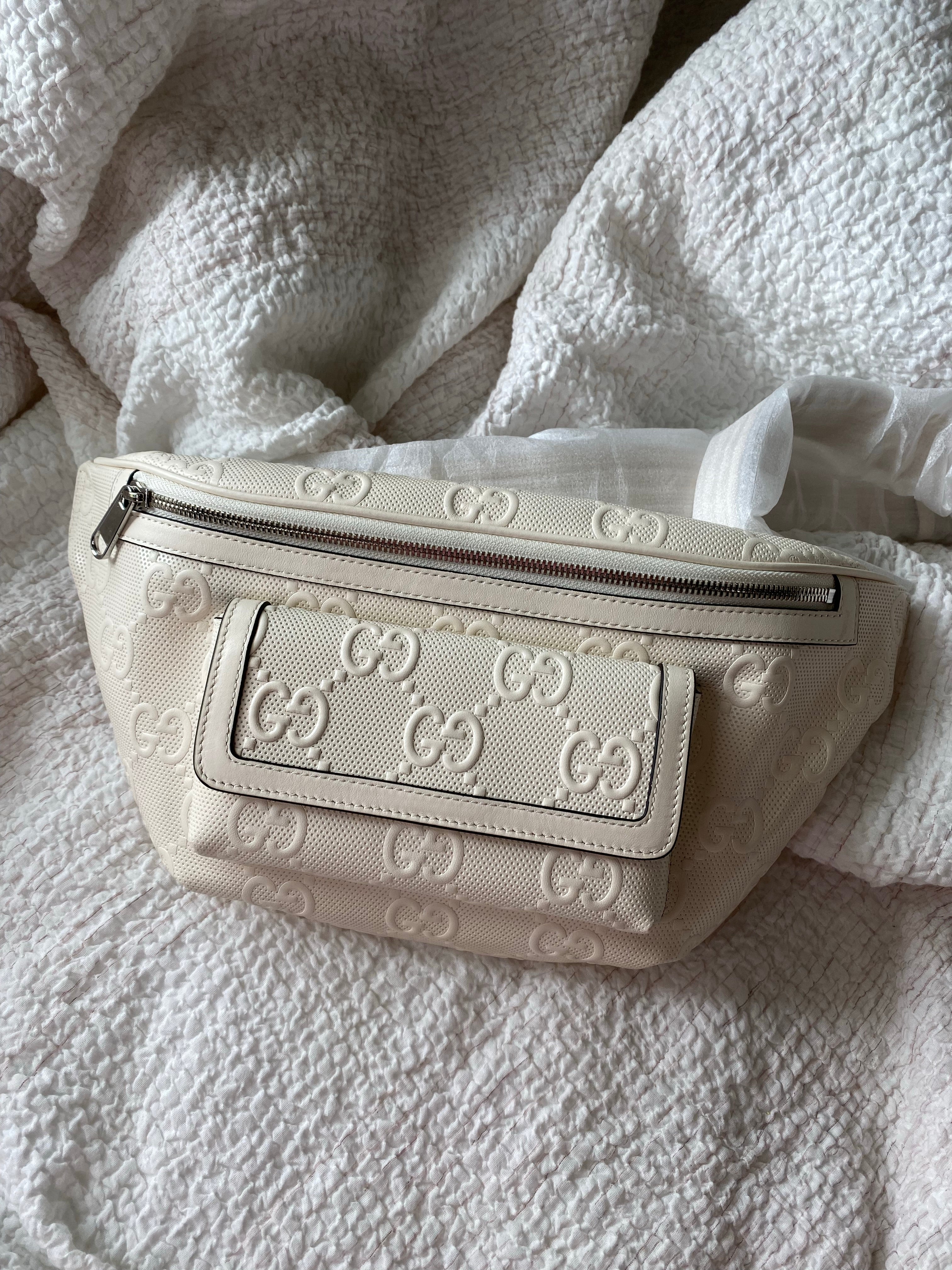 [TOP] GUCCI Embossed Belt Bag - White