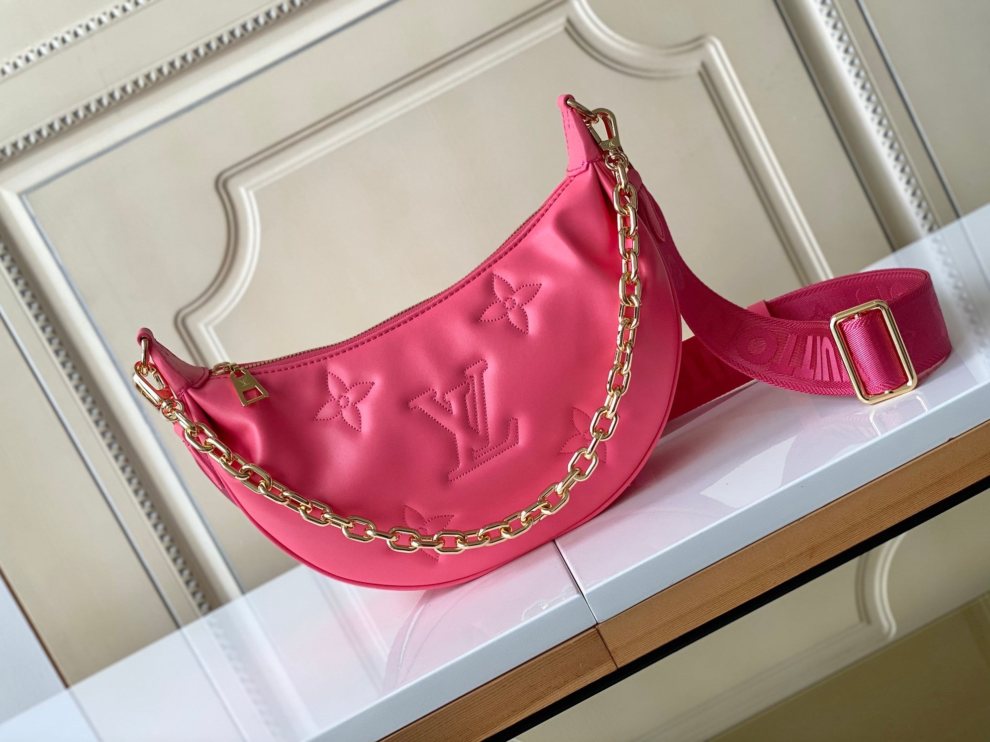 [TOP] Louis Vuitton LV Over The Moon Bag 27*16*7cm - Pink