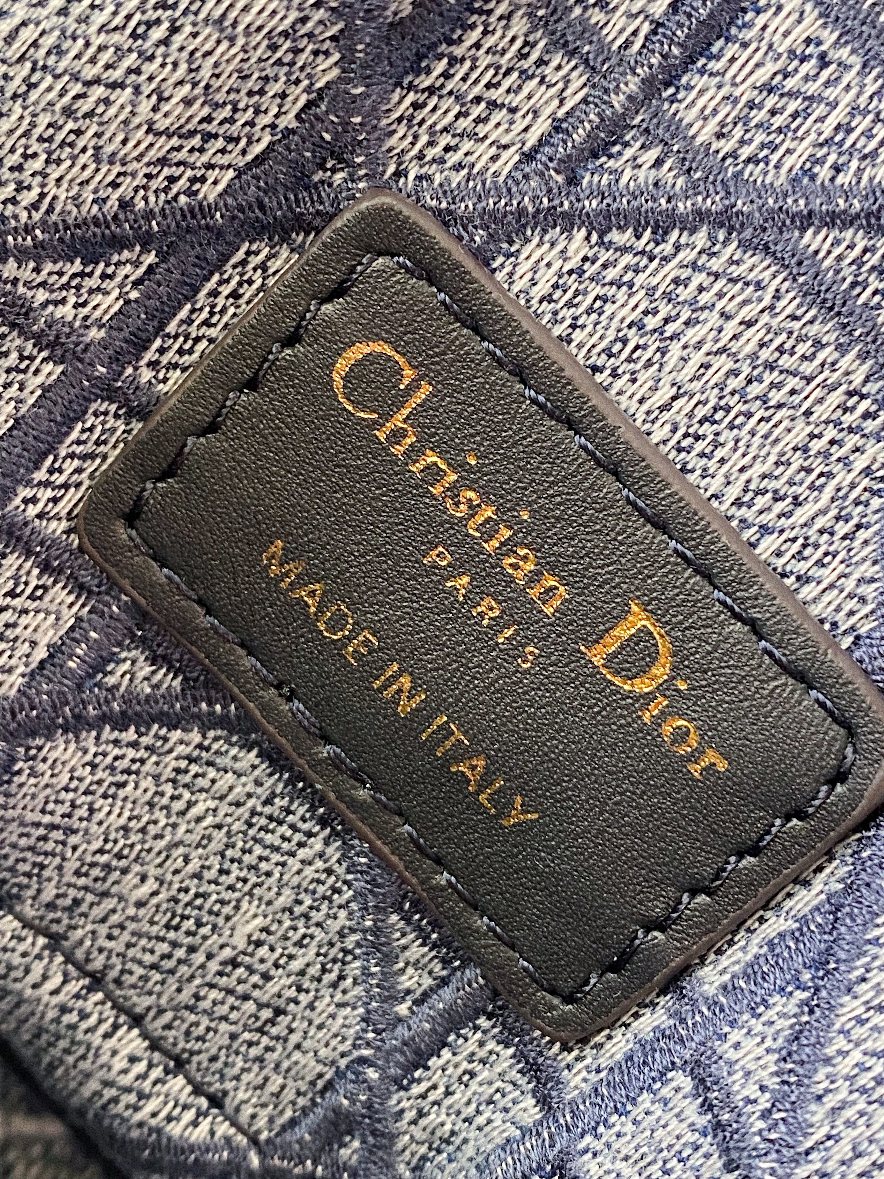 [TOP] Christian Dior Caro Bag Small - Blue Denim