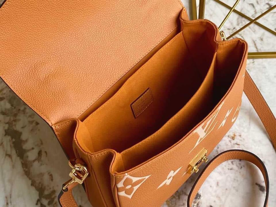 [TOP] Louis Vuitton LV  Metis Giant Monogram Empreinte 2 Tones  25X19X7cm - Caramel