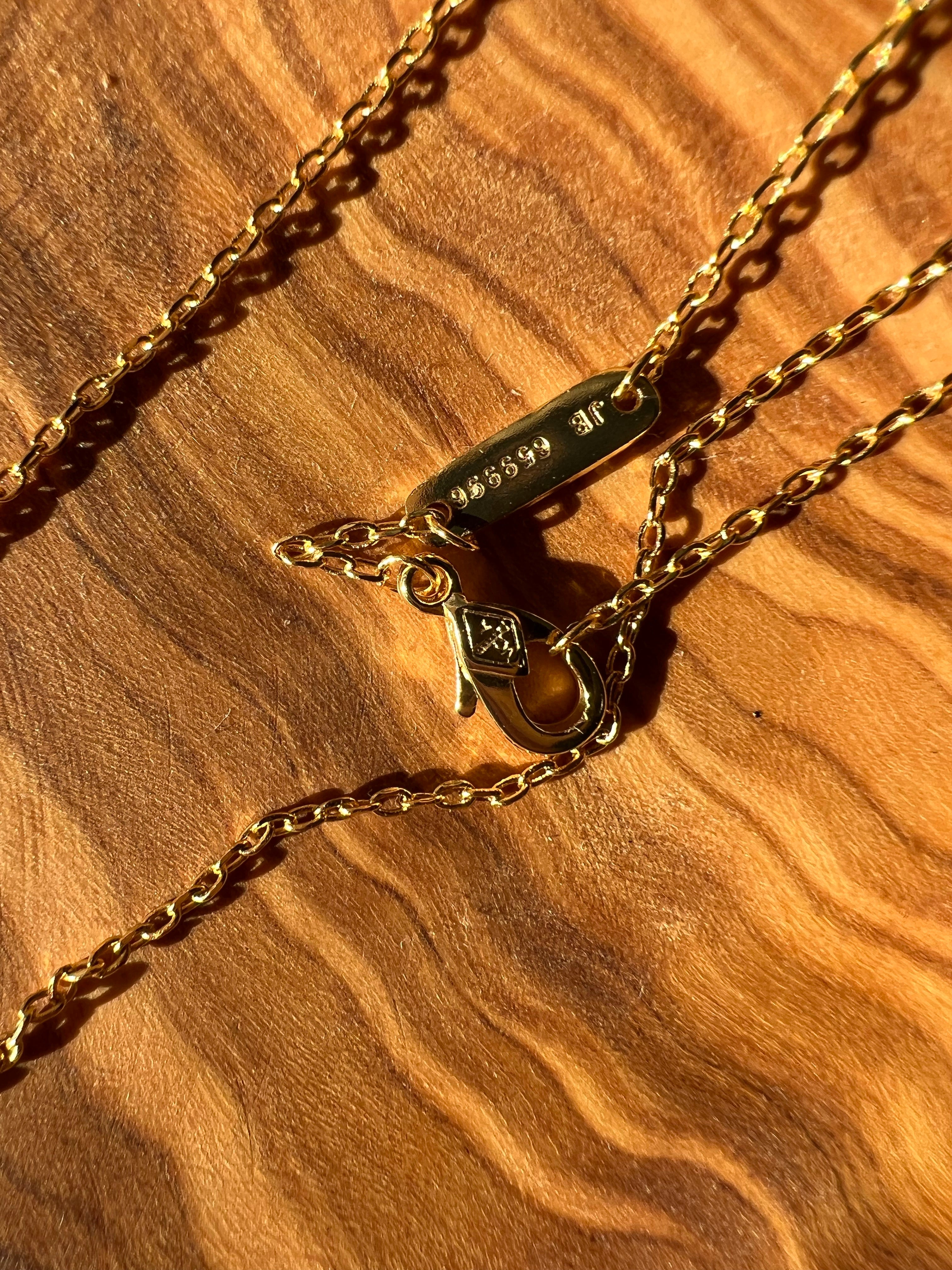 [TOP] Van Cleef & Arpels VCA Single Motif Necklace w Stones - Gold