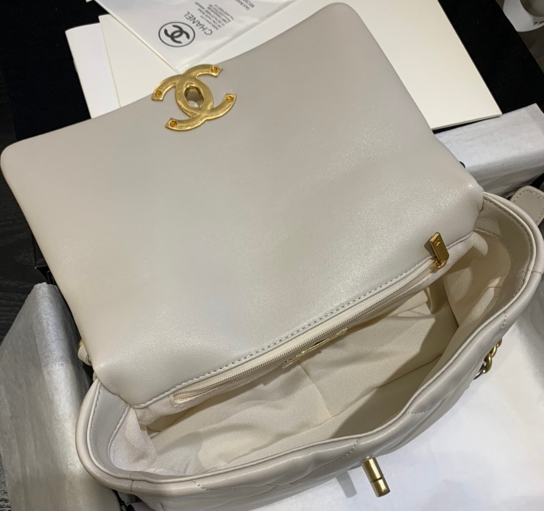 [TOP] CHANEL 19 Bag Small 26cm - White Grey