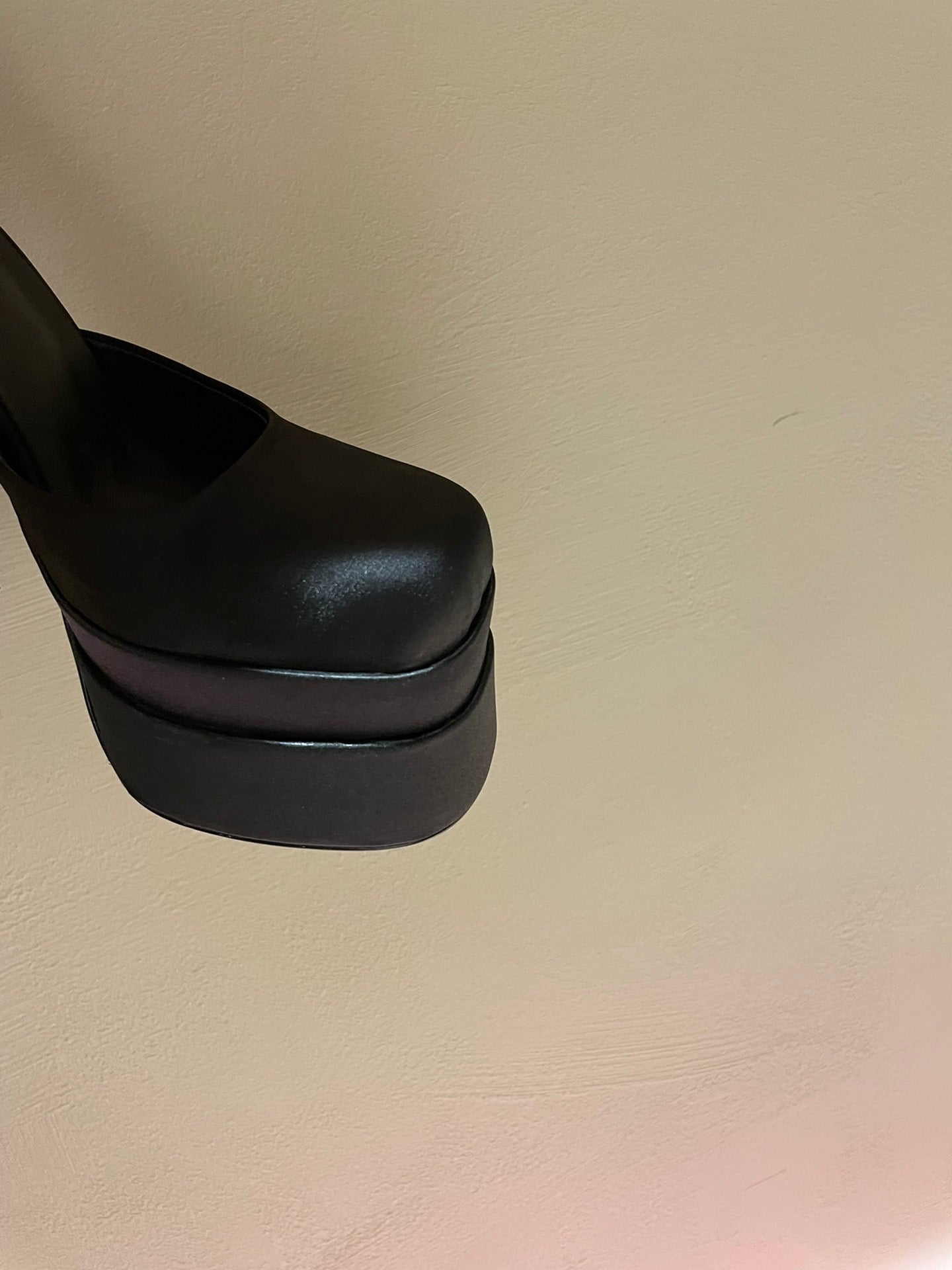 [TOP] VERSACE Platform High Heels in Silk - Black