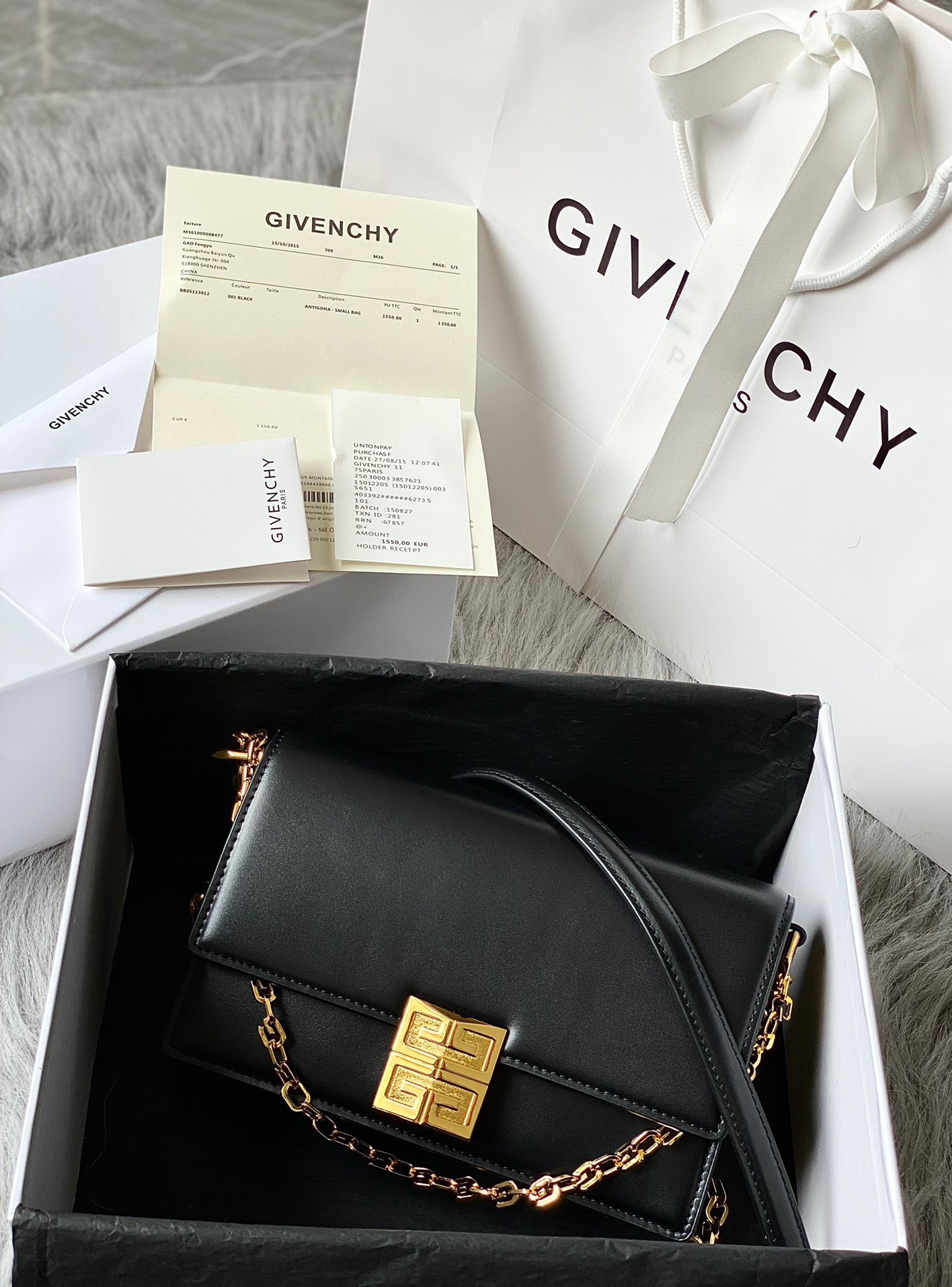 [Top] GIVENCHY 4G In Box Leather With Chain 20*13*5 - Black