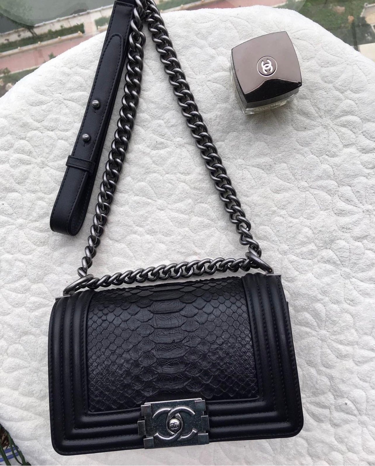 [TOP] CHANEL Le Boy Bag Python Small 20CM/25CM  - Black & SHW
