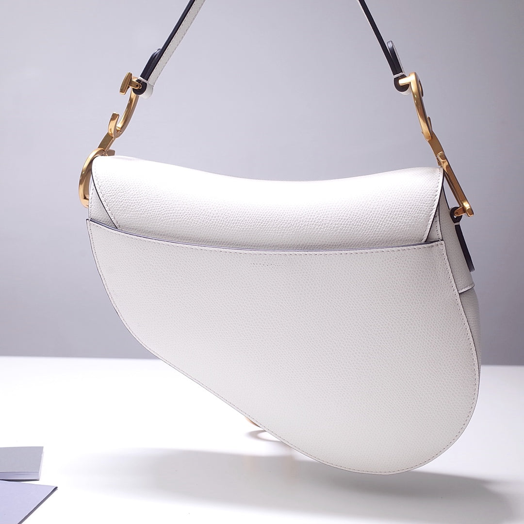 [TOP] Christian Dior Saddle Bag Medium - White