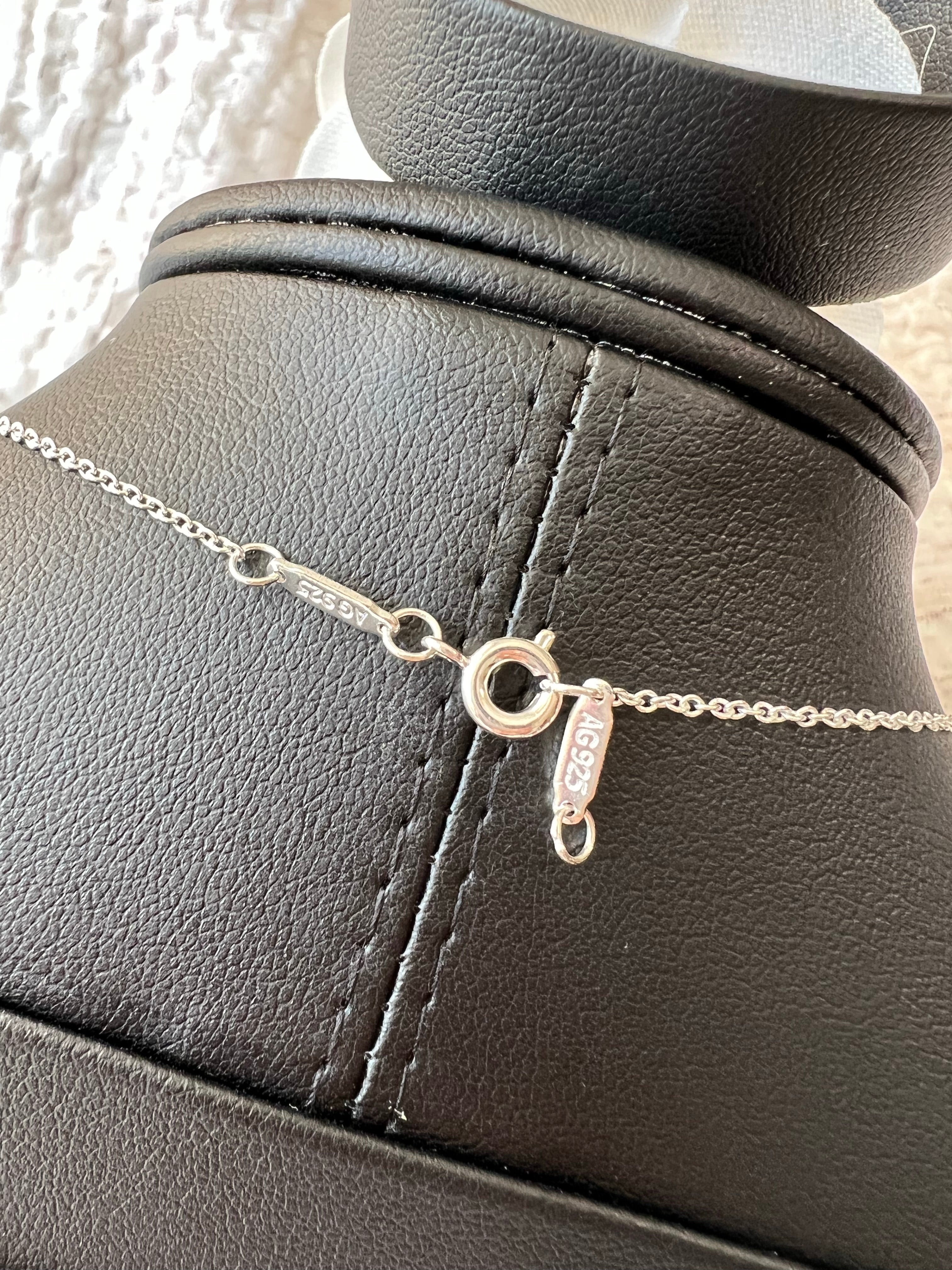 [TOP] Tiffany & Co. Blue Gift Box Necklace