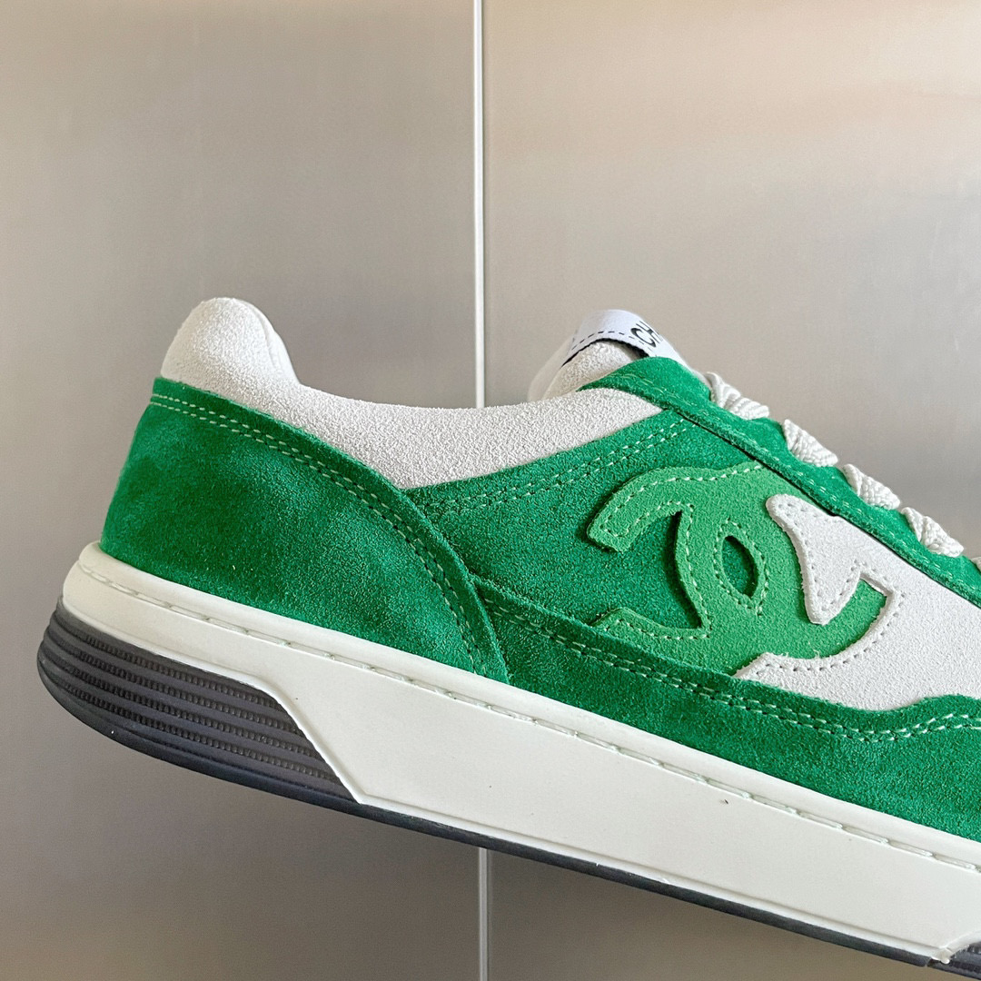 [TOP] CHANEL Two Tone Sneaker - 6 Colours