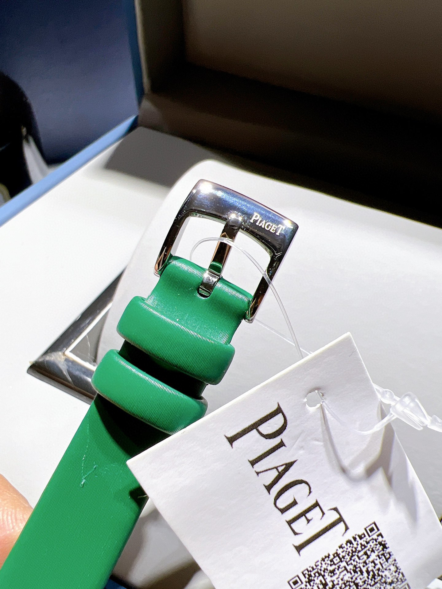 [TOP] PIAGET Teasures Green Leather Watch - Diamonds/Beryl