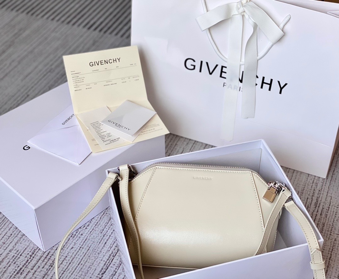 [TOP] GIVENCHY XS Antigona Shoulder Bag 20*7*16cm - 8 Colour