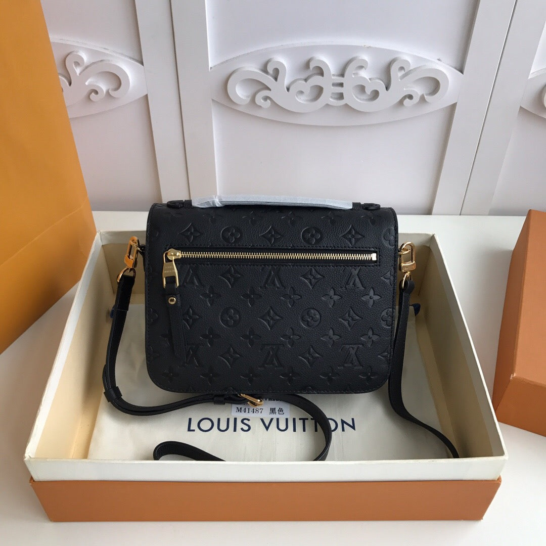 [TOP] Louis Vuitton LV £V Empreinte Pochette Metis 25X19X7cm - Black