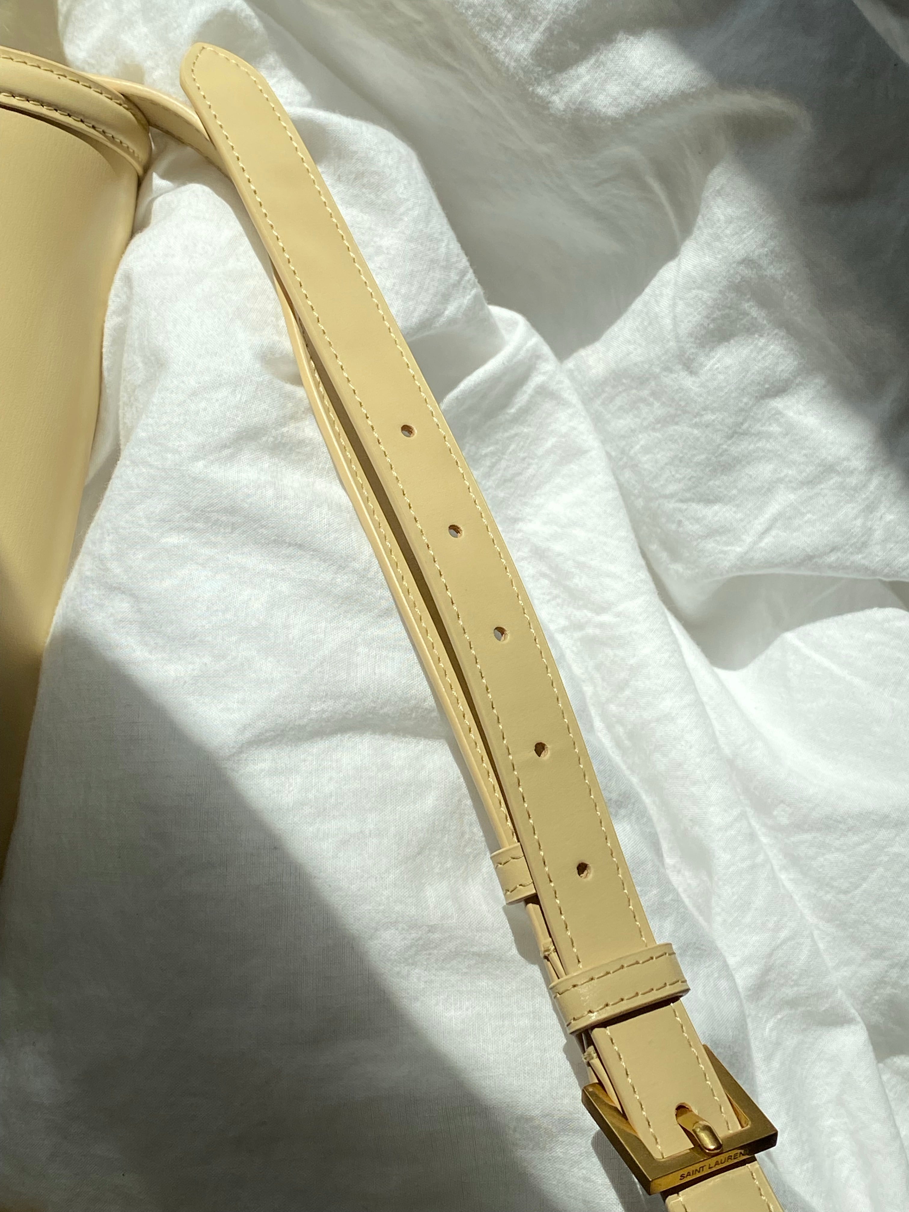 [TOP] Yves Saint Laurent YSL Solferino Medium Shoulder Bag - Beige