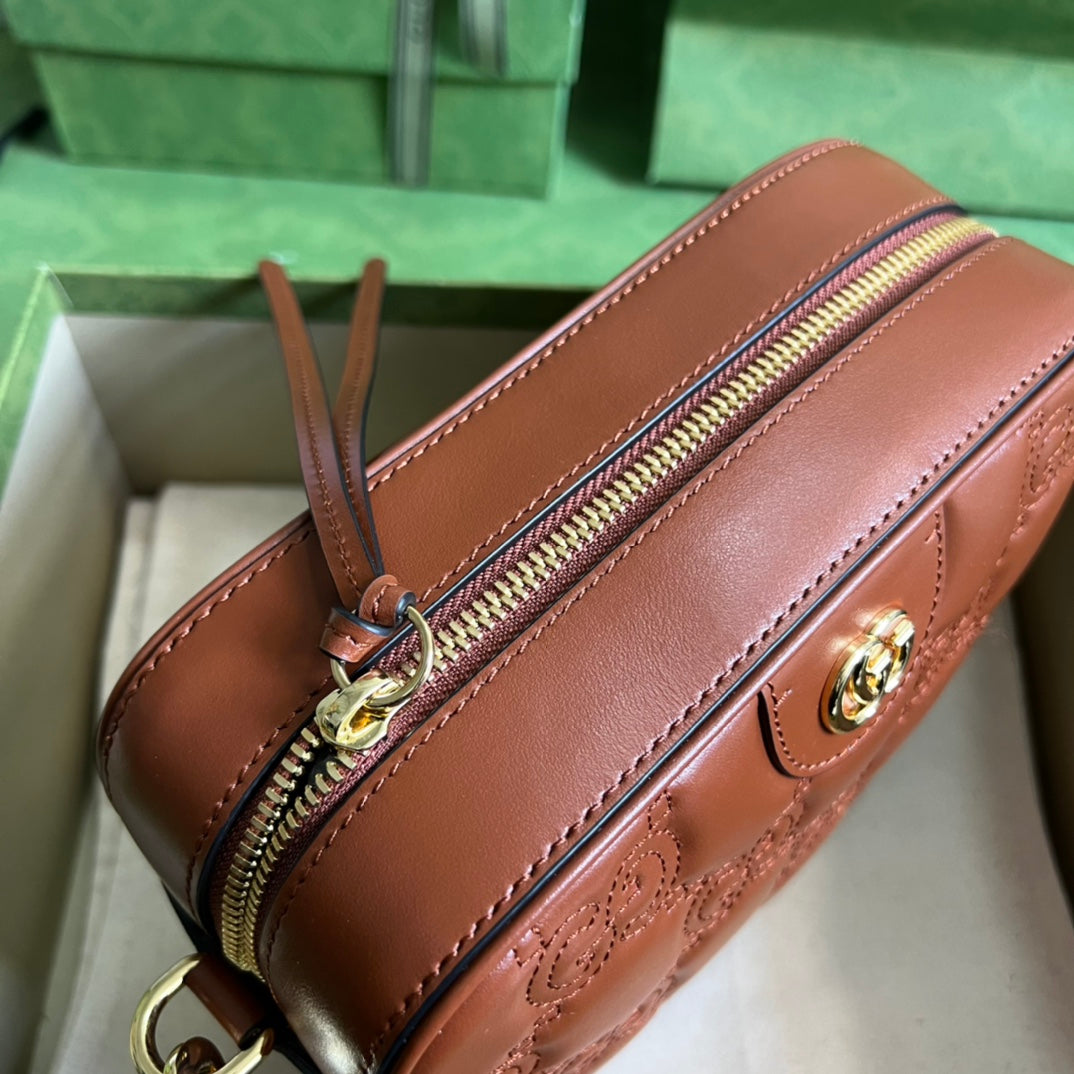 [TOP] GUCCI G*G Matelasse Handbag - Brown