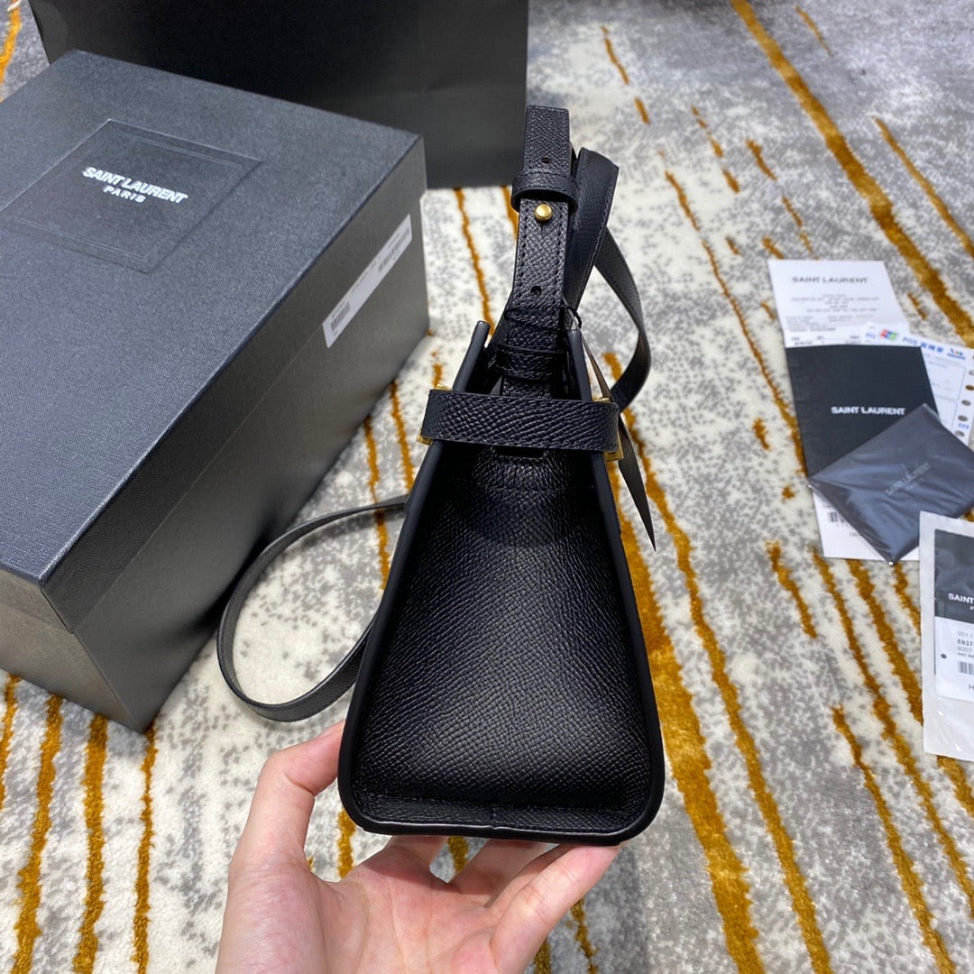 [TOP] Yves Saint Laurent YSL Manhattan Nano - BLACK