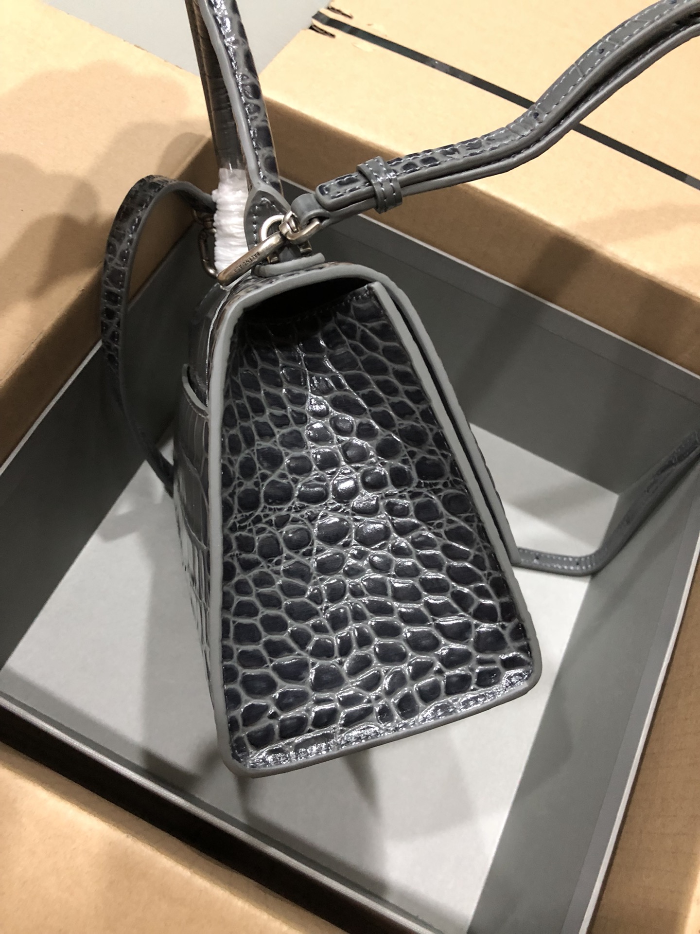 [TOP] BALENCIAGA Crocodile-Print Hourglass Bag 19/23cm - Gray