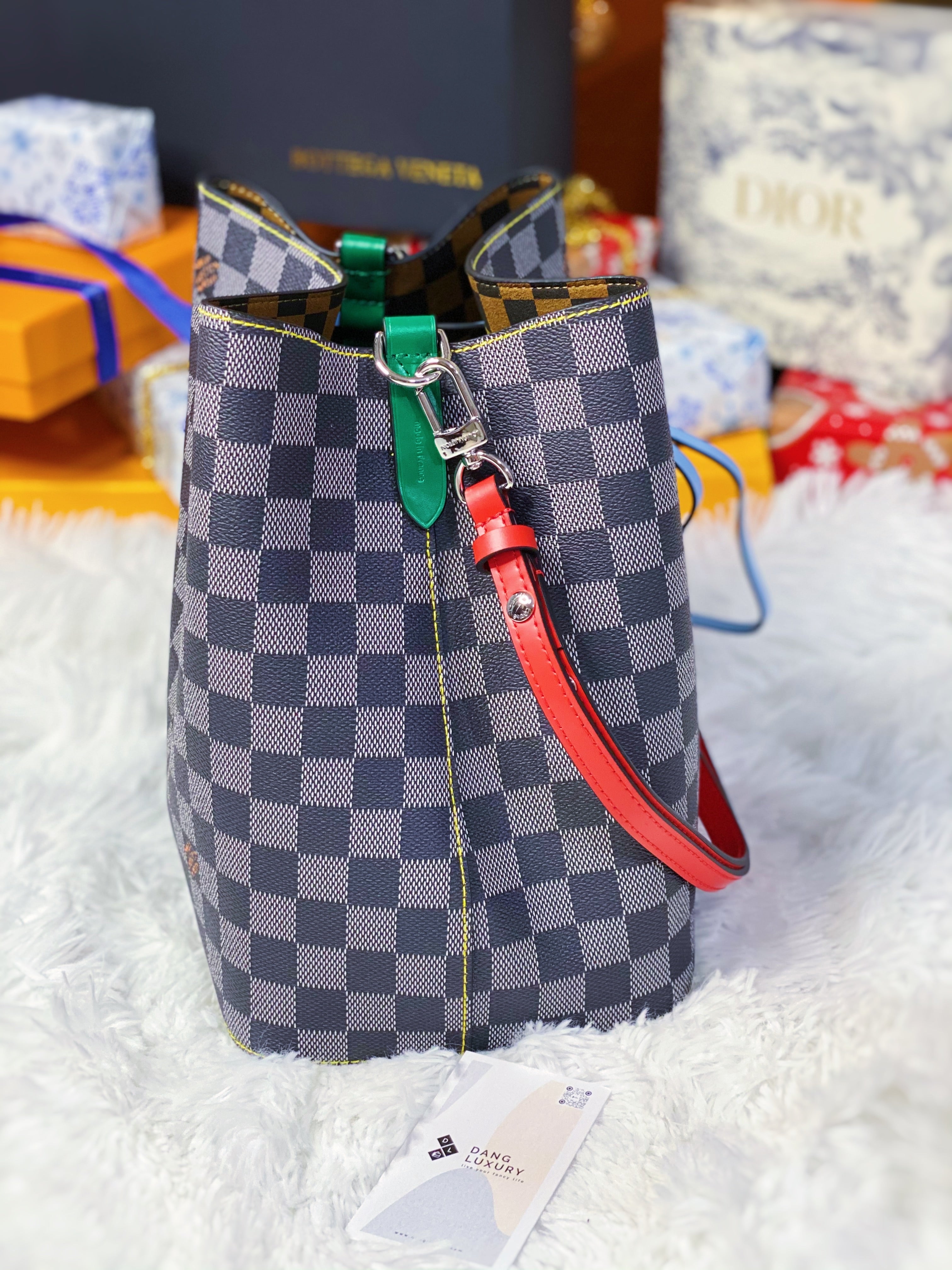 [TOP] Louis Vuitton LV Noe Bag 34x26x19cm- Damier Black/White Bag