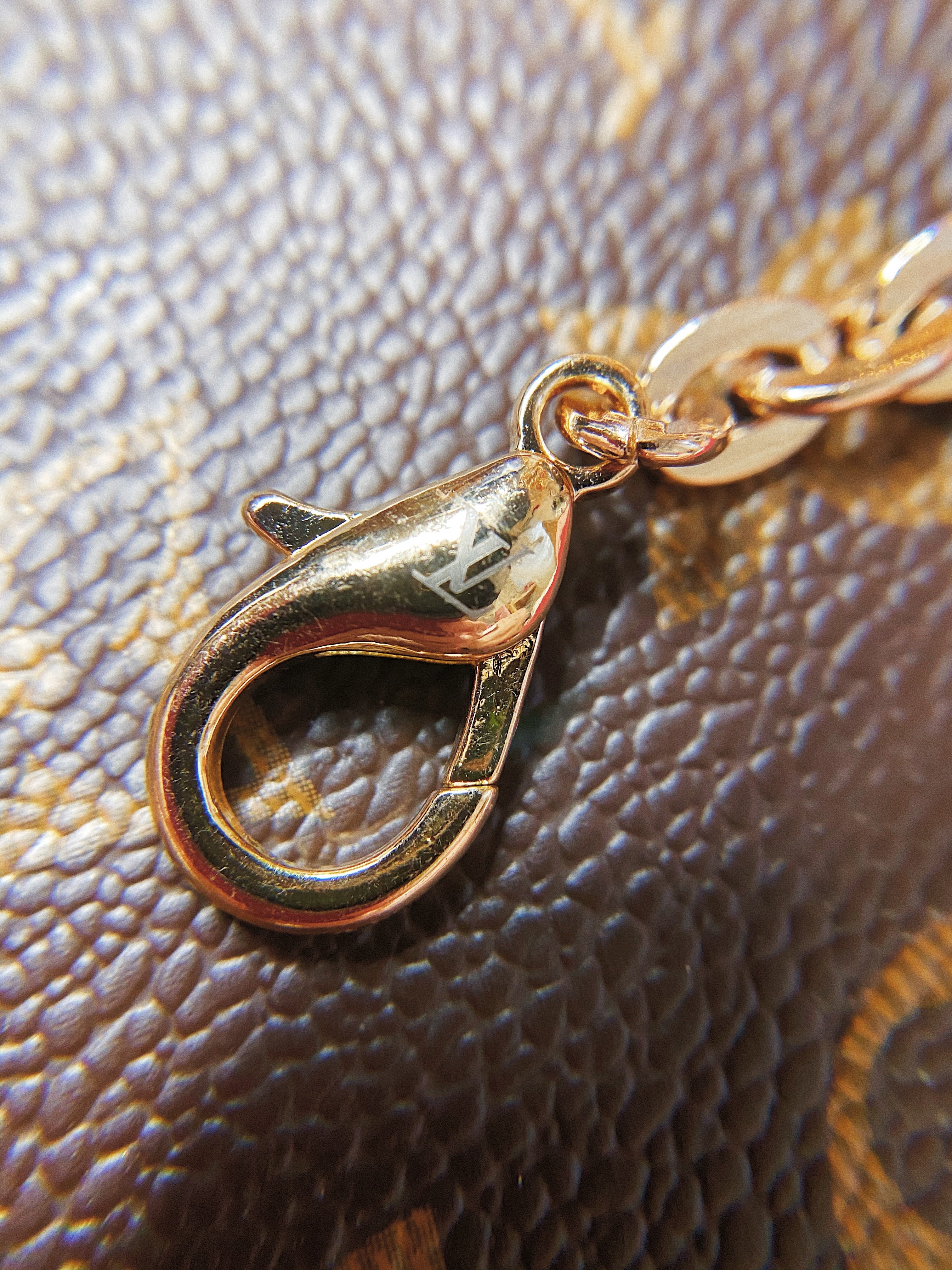 [TOP] Louis Vuitton LV £V Felicie Bag 21X12X3cm- DARK PINK