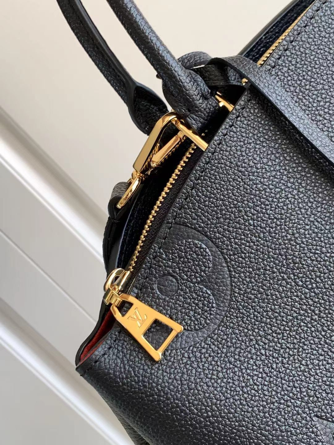 [TOP] Louis Vuitton LV L*V Grand Palais Monogram Empreinte Bag - Black