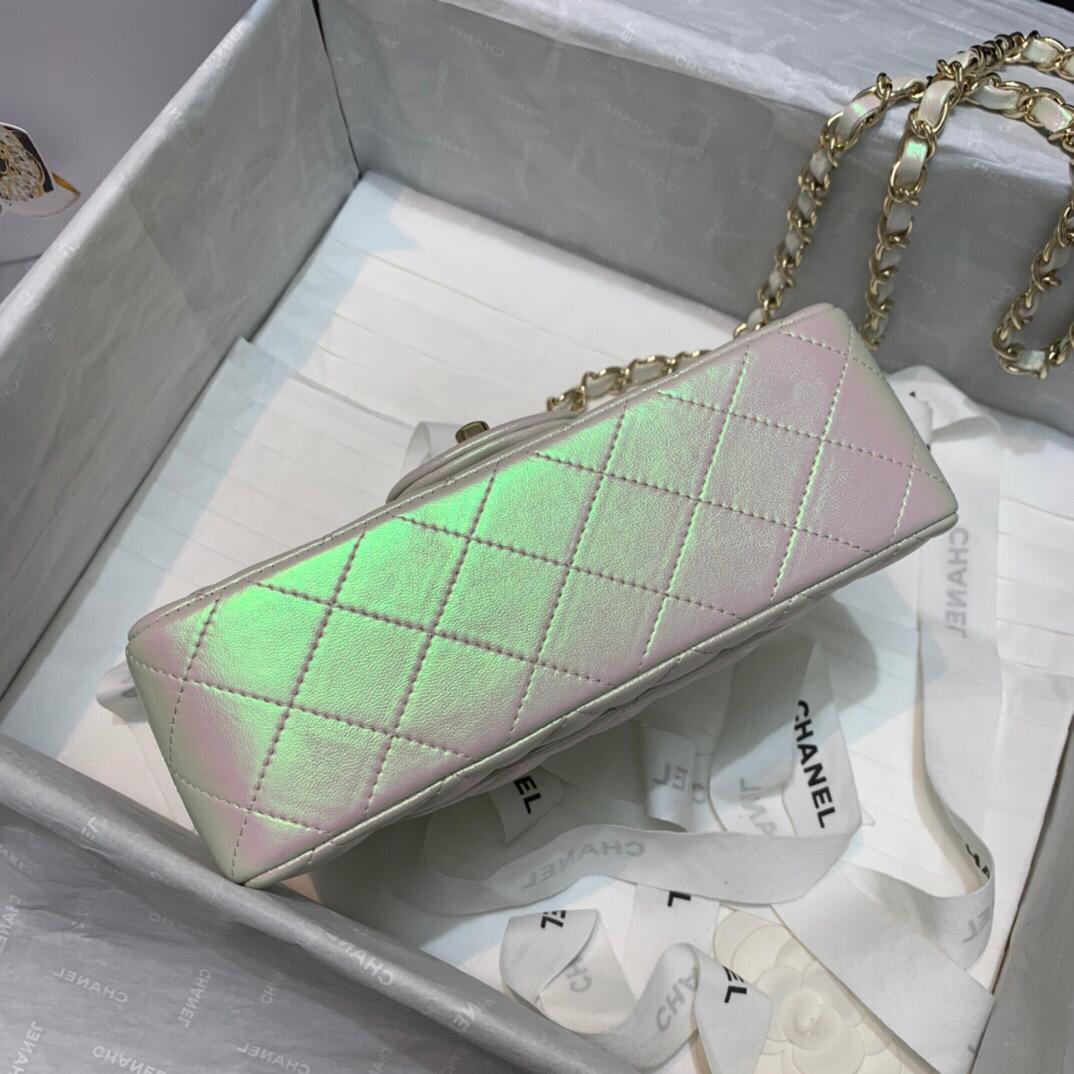 [TOP] CHANEL Classic Flap Bag Mini 20CM - White Iridescent