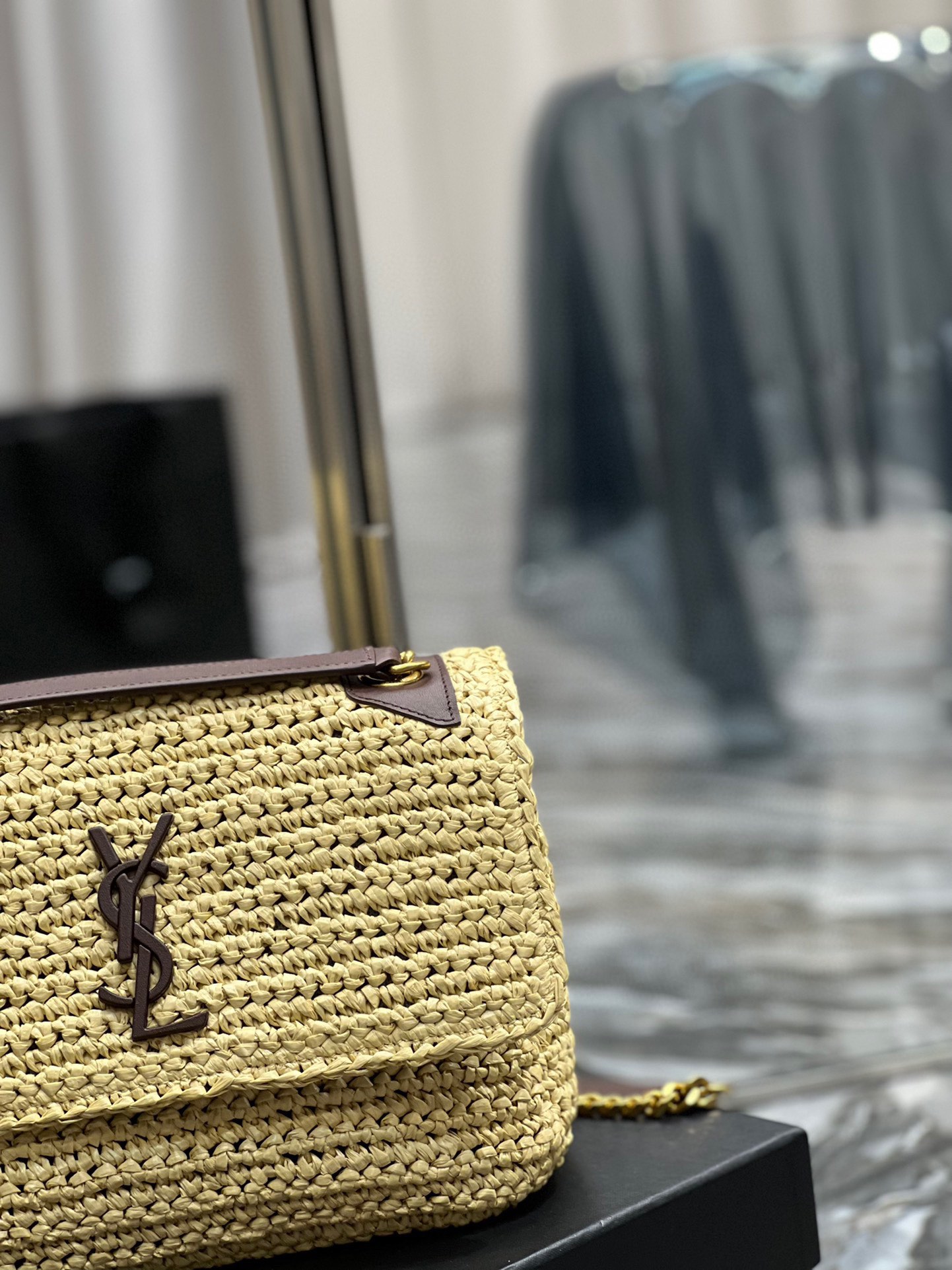 [TOP] Yves Saint Laurent YSL Niki Straw Bag